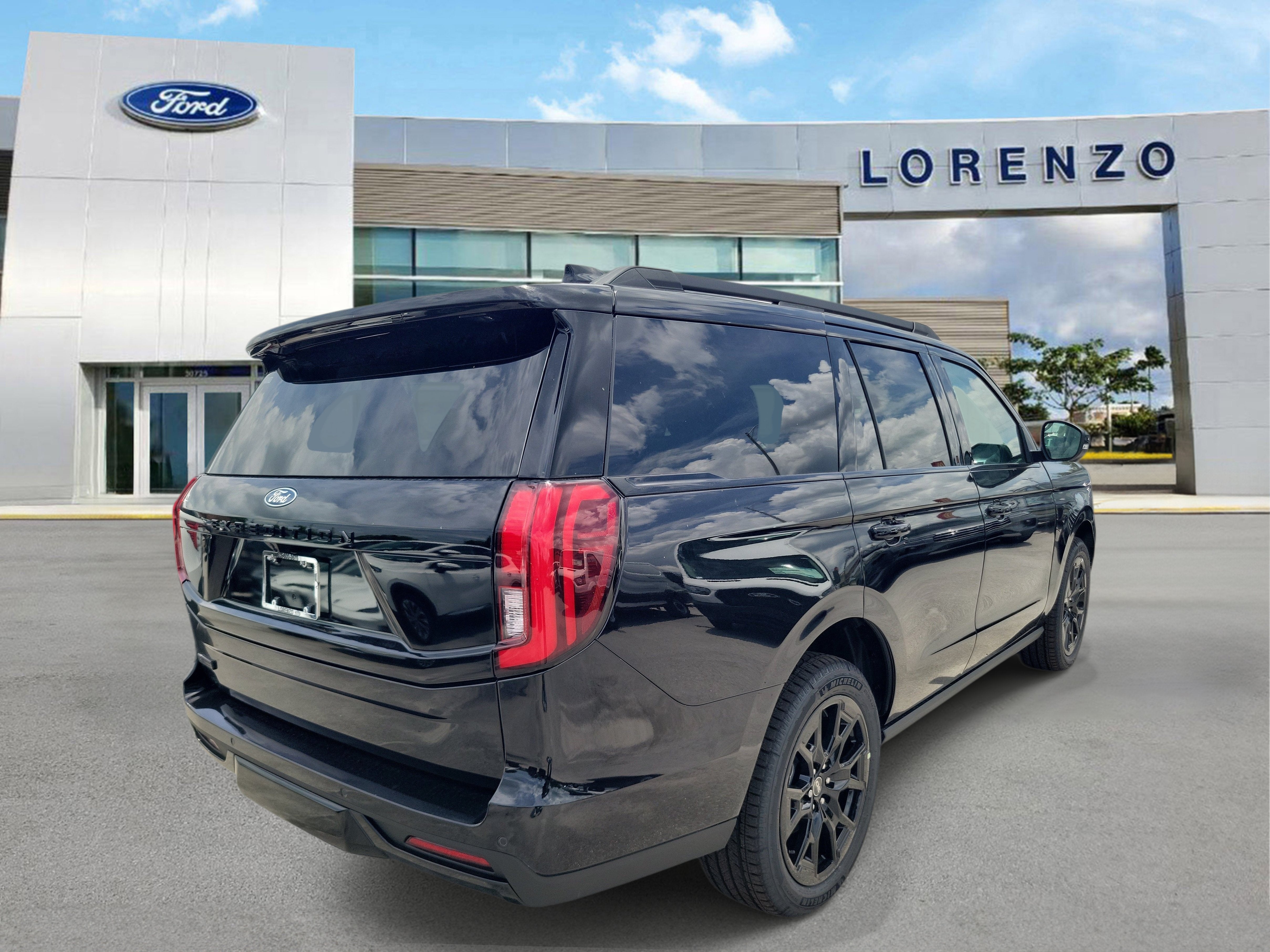 2027 Ford Expedition Platinum
