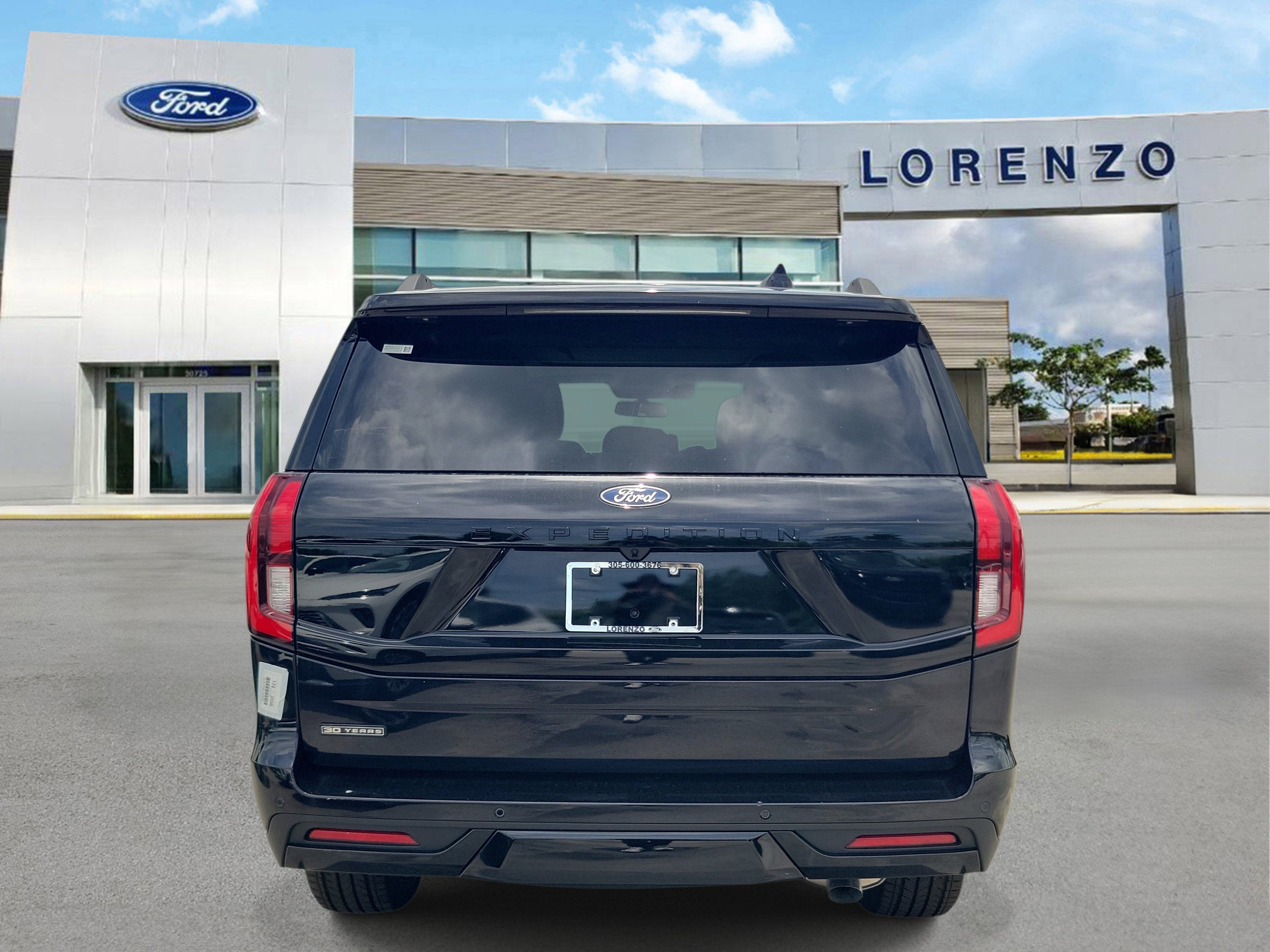 2027 Ford Expedition Platinum
