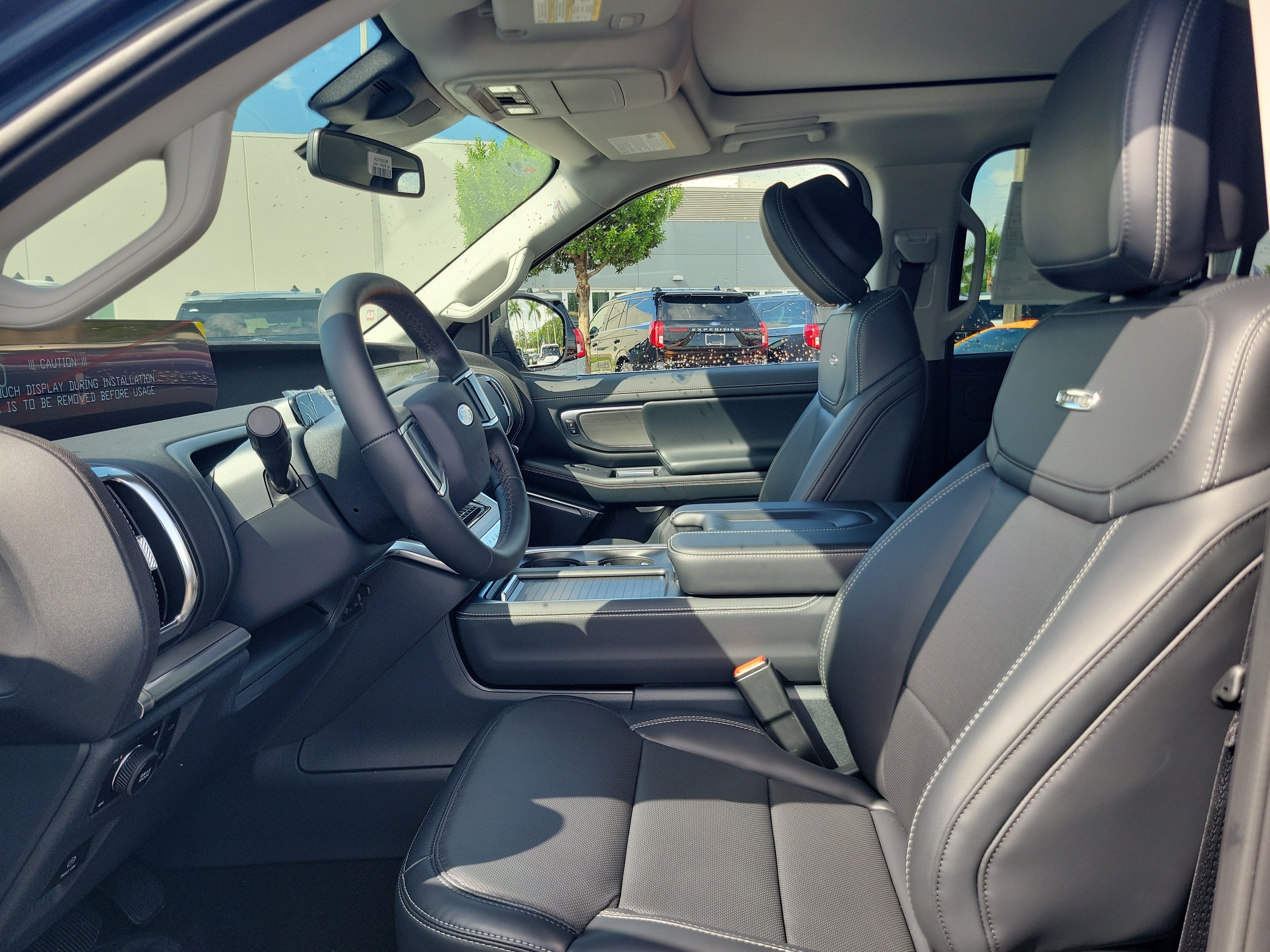 2027 Ford Expedition Platinum