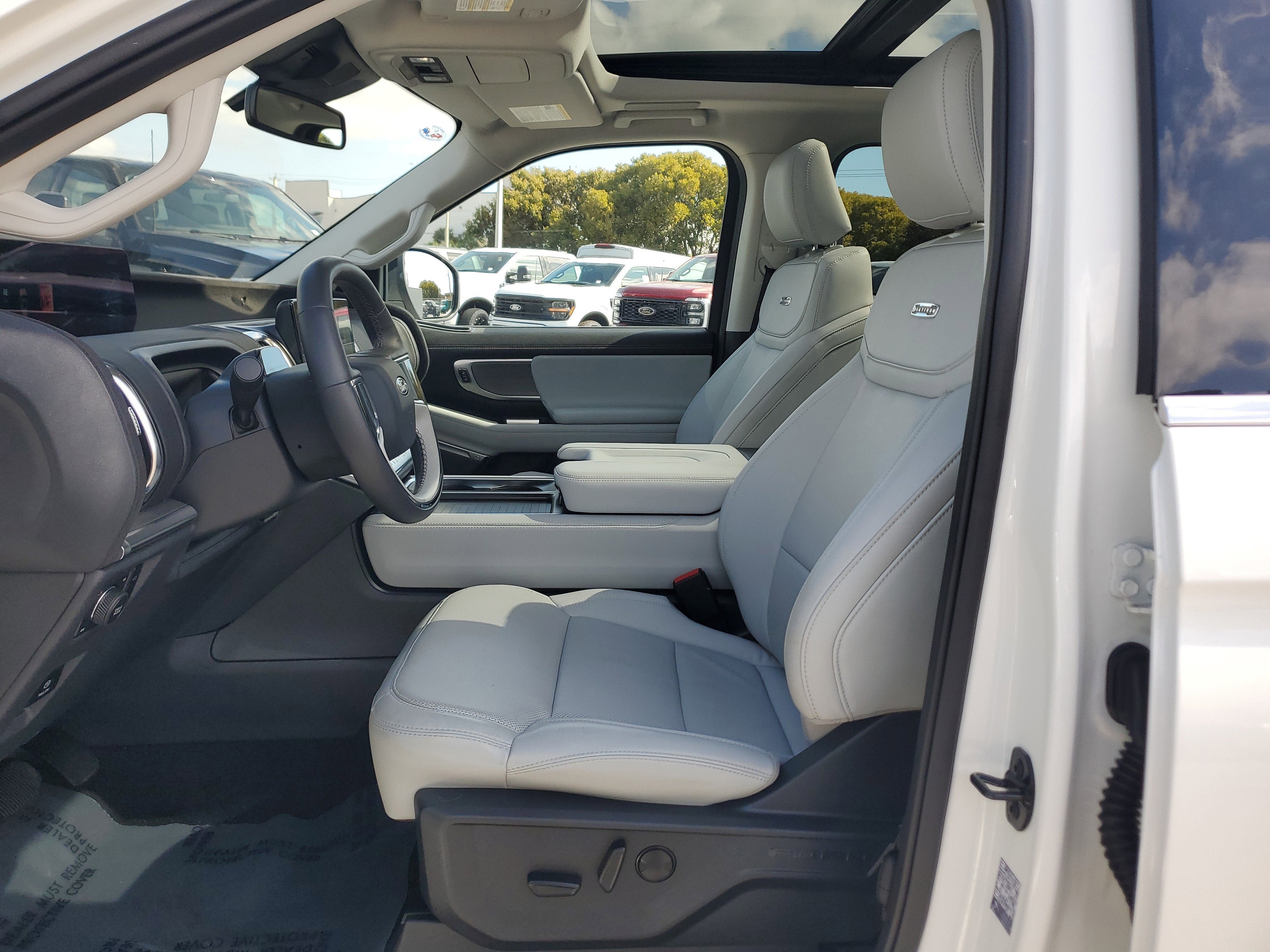 2025 Ford Expedition Platinum 4WD