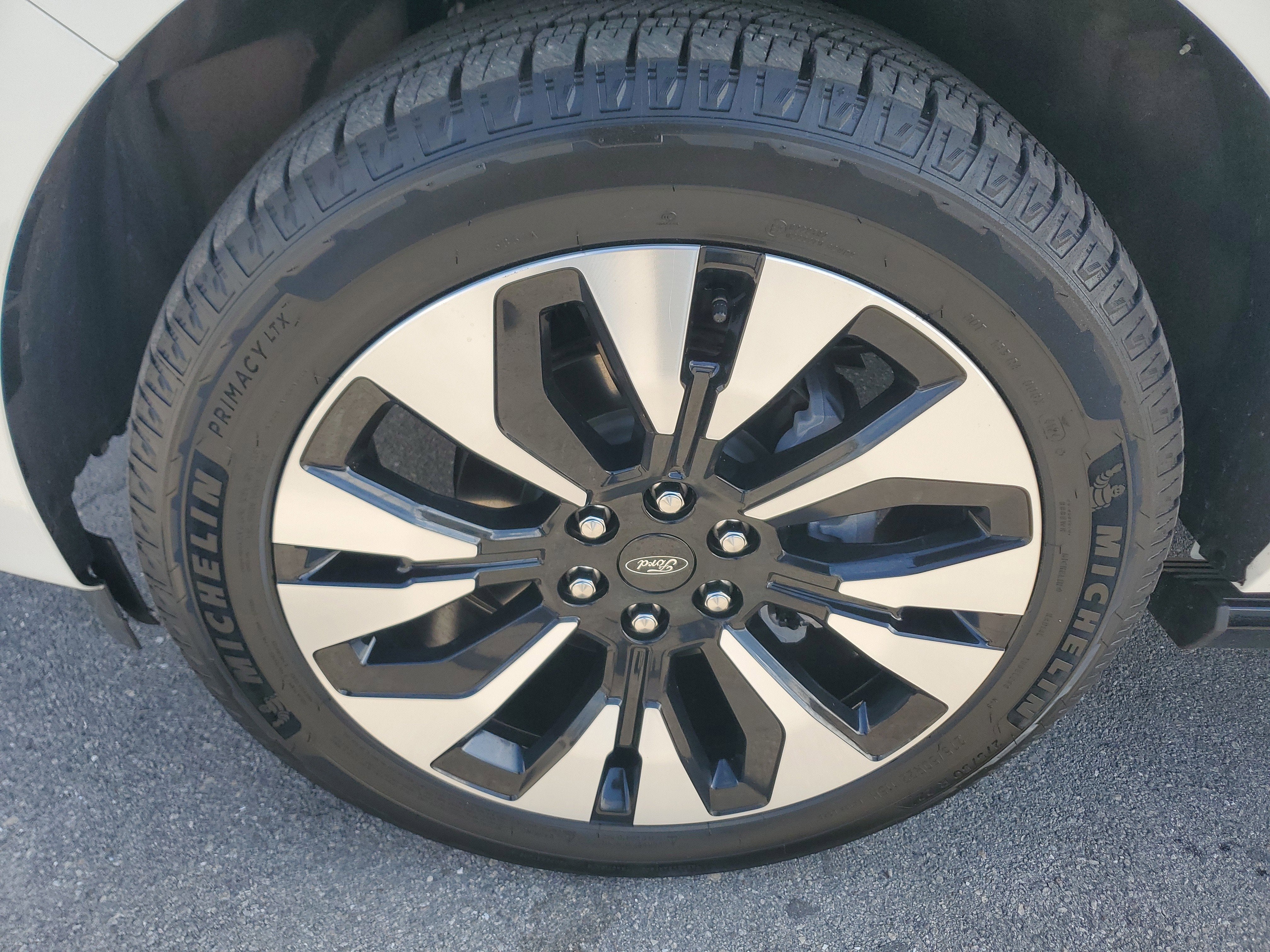 2025 Ford Expedition Platinum 4WD