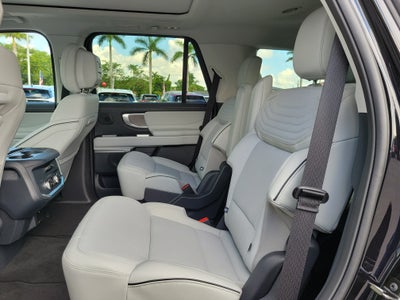 2026 Ford Expedition Platinum