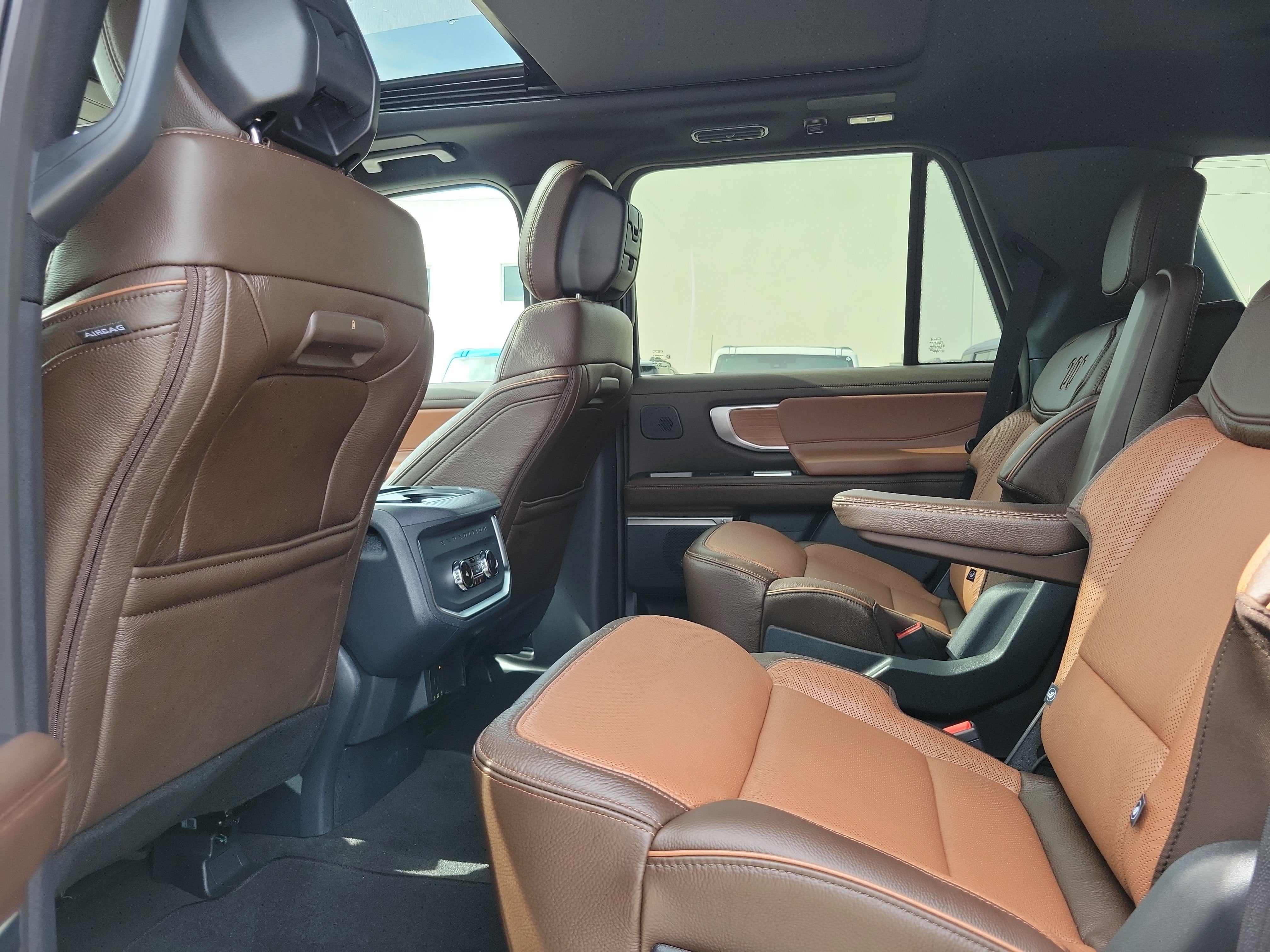 2027 Ford Expedition King Ranch