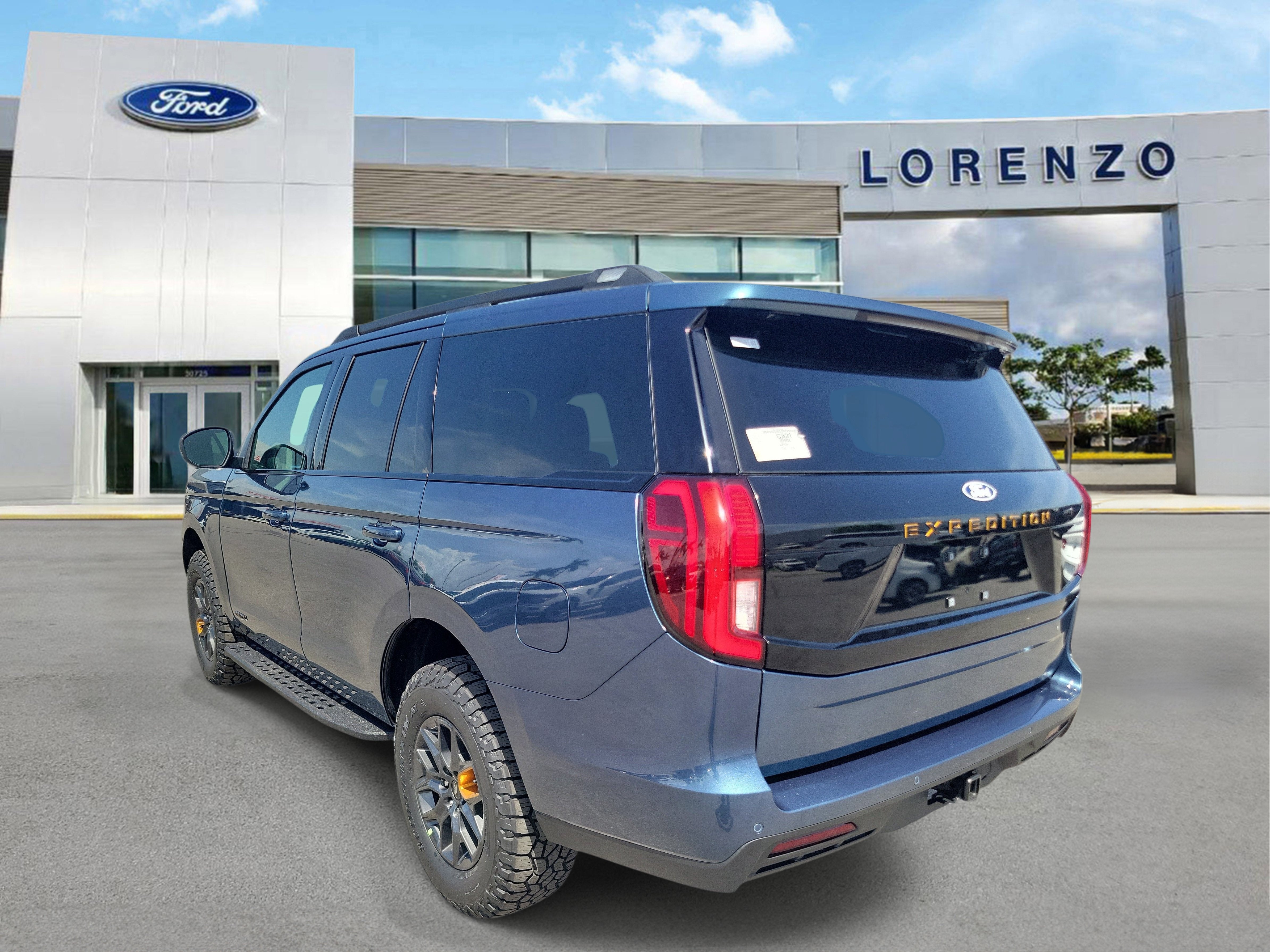 2027 Ford Expedition Tremor