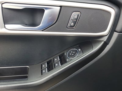 2021 Ford Explorer Base