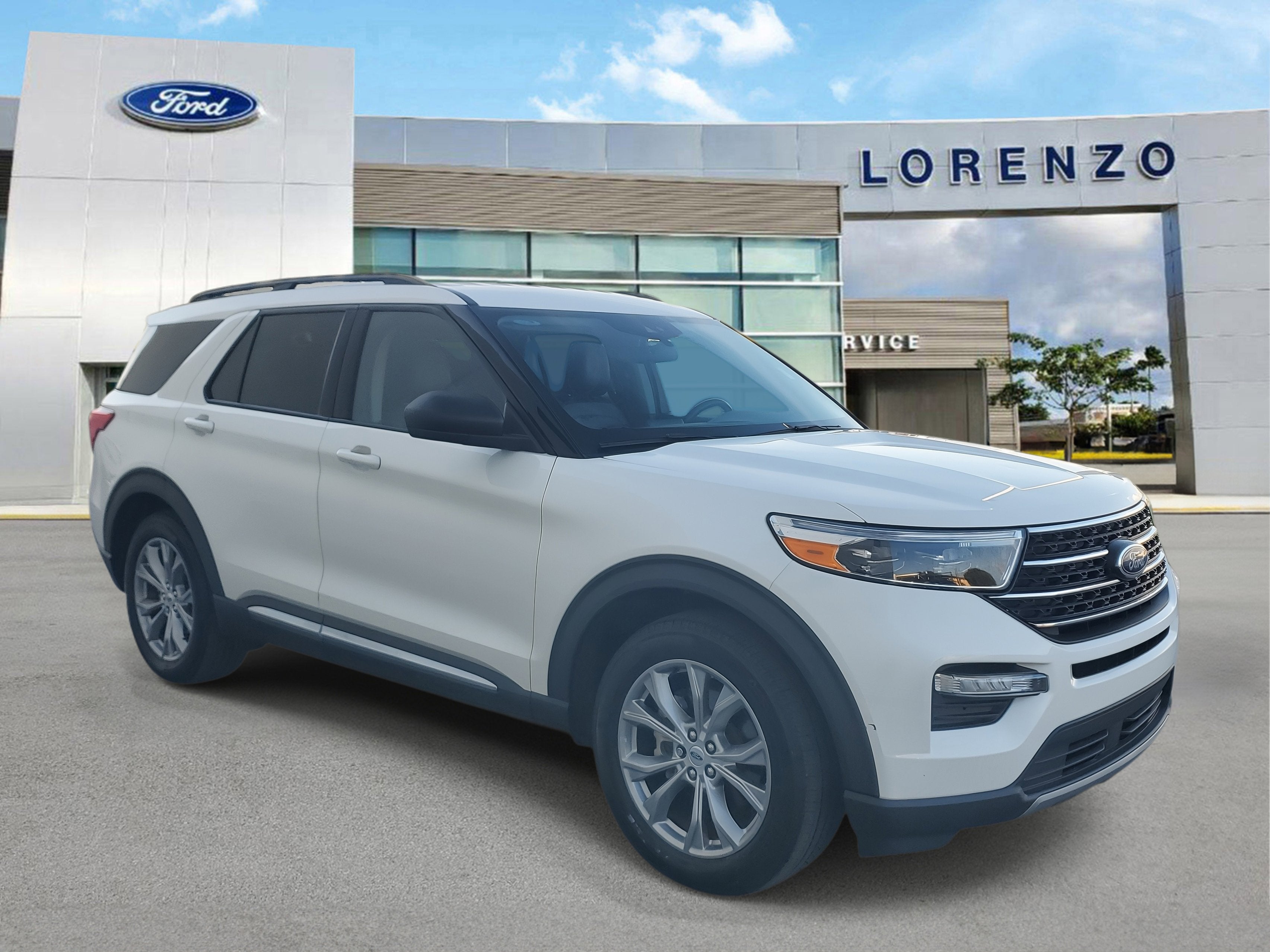 2023 Ford Explorer XLT