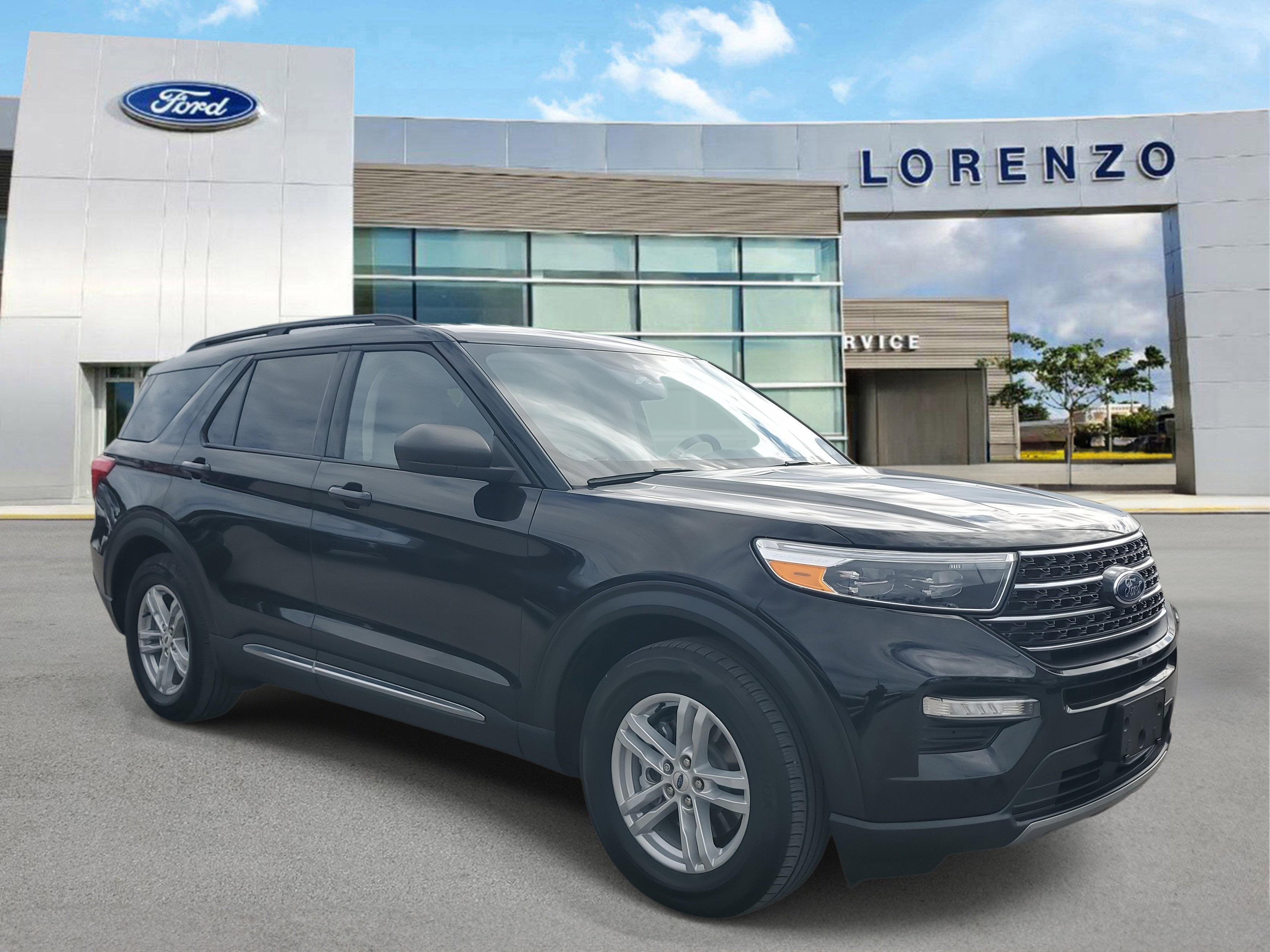 2024 Ford Explorer XLT