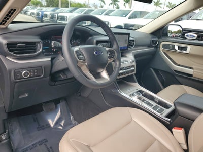 2024 Ford Explorer XLT