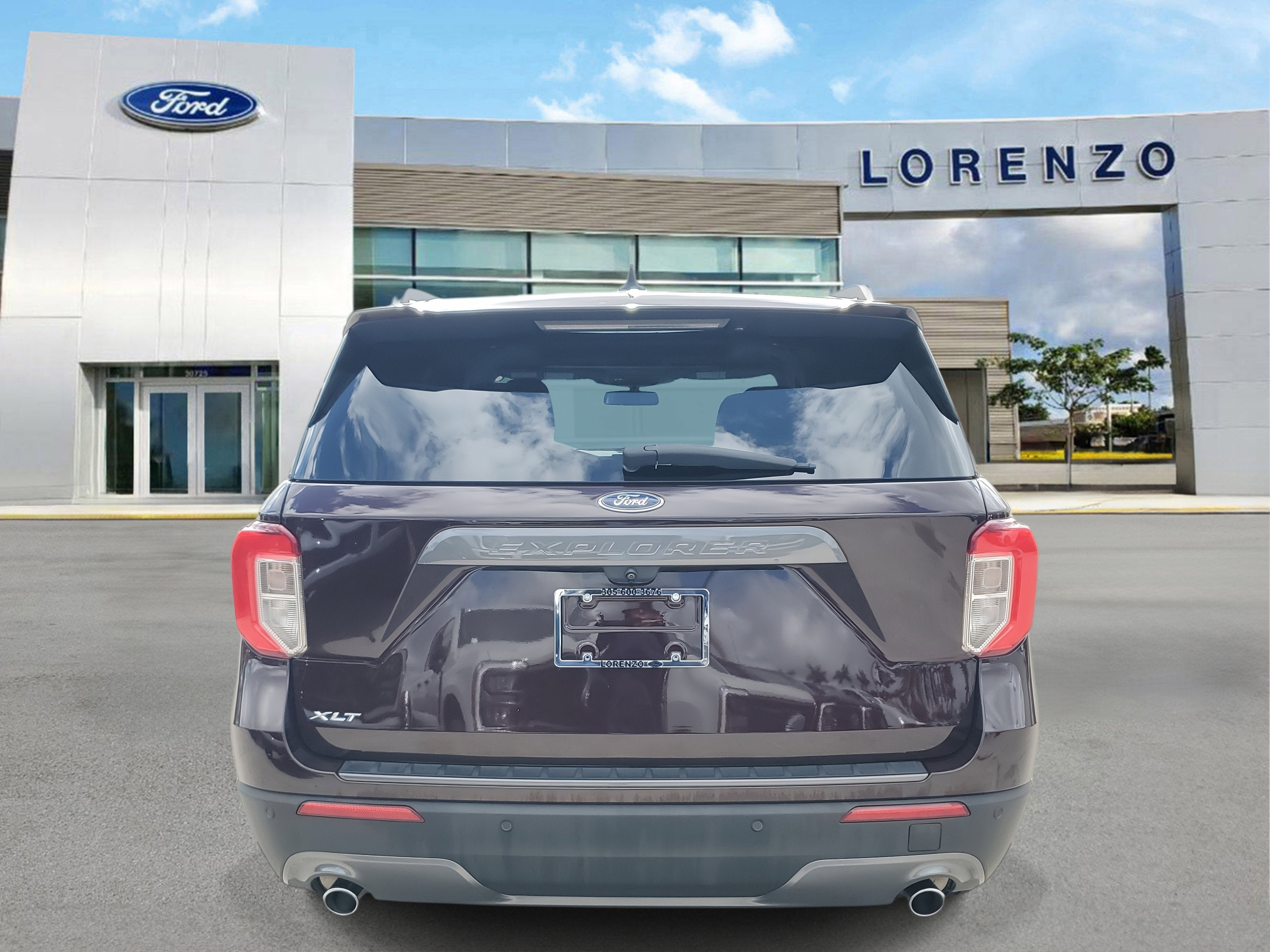 2023 Ford Explorer XLT