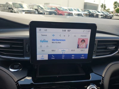 2022 Ford Explorer ST-Line