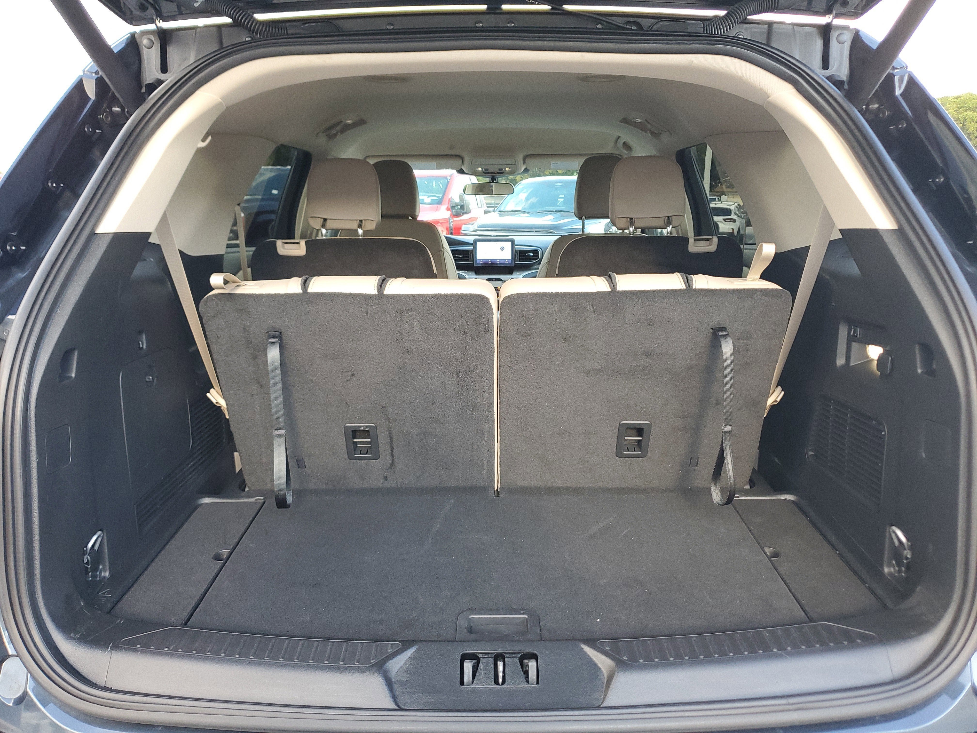 2024 Ford Explorer XLT 4WD