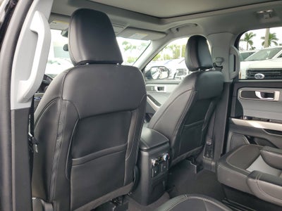 2023 Ford Explorer XLT 4WD