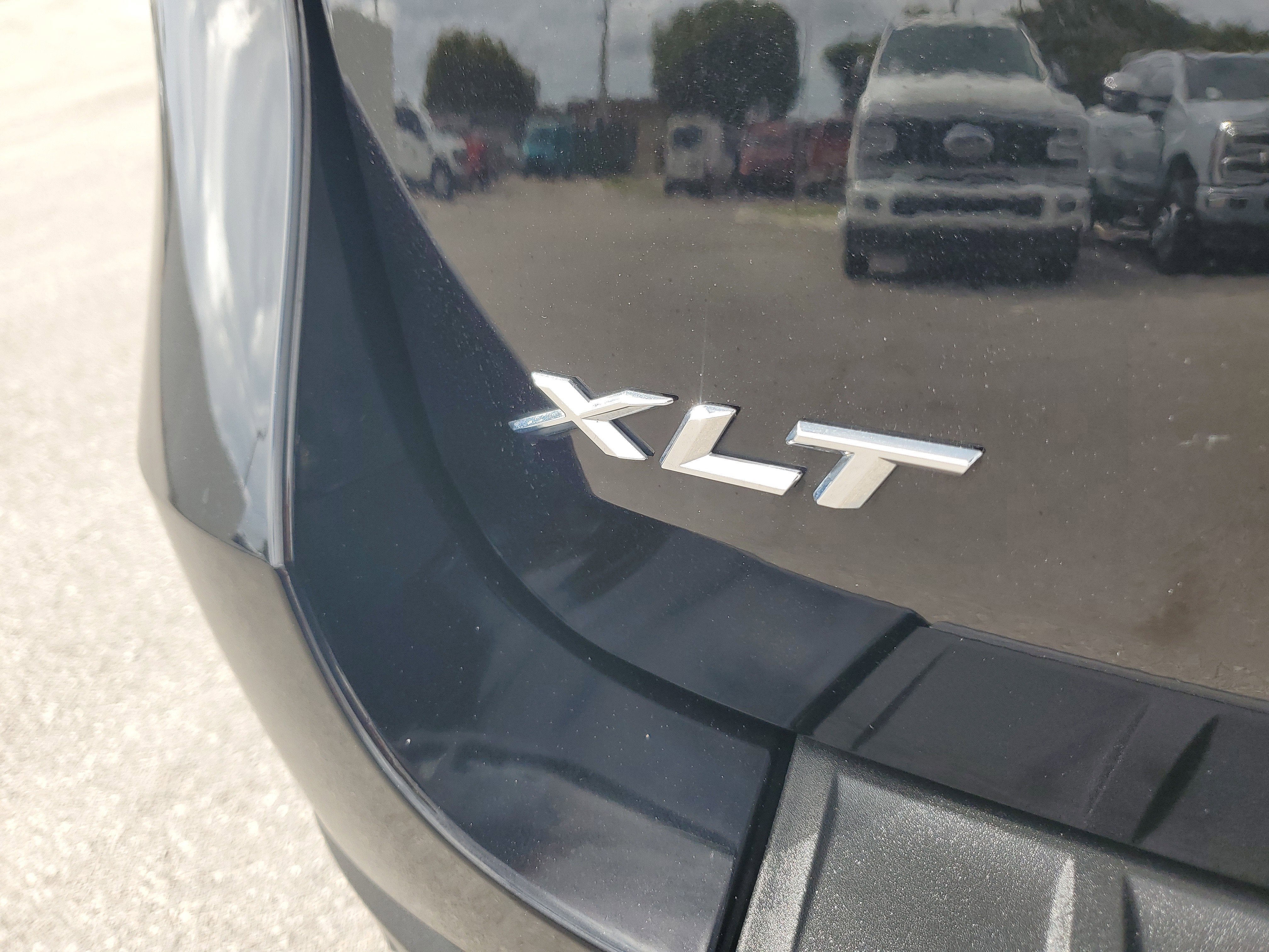 2023 Ford Explorer XLT 4WD