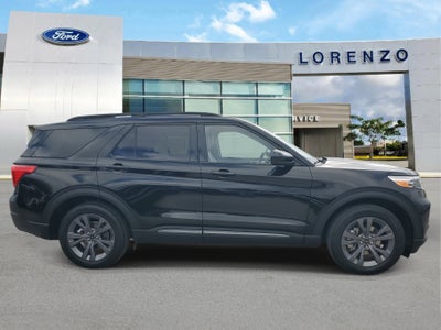 2023 Ford Explorer XLT 4WD
