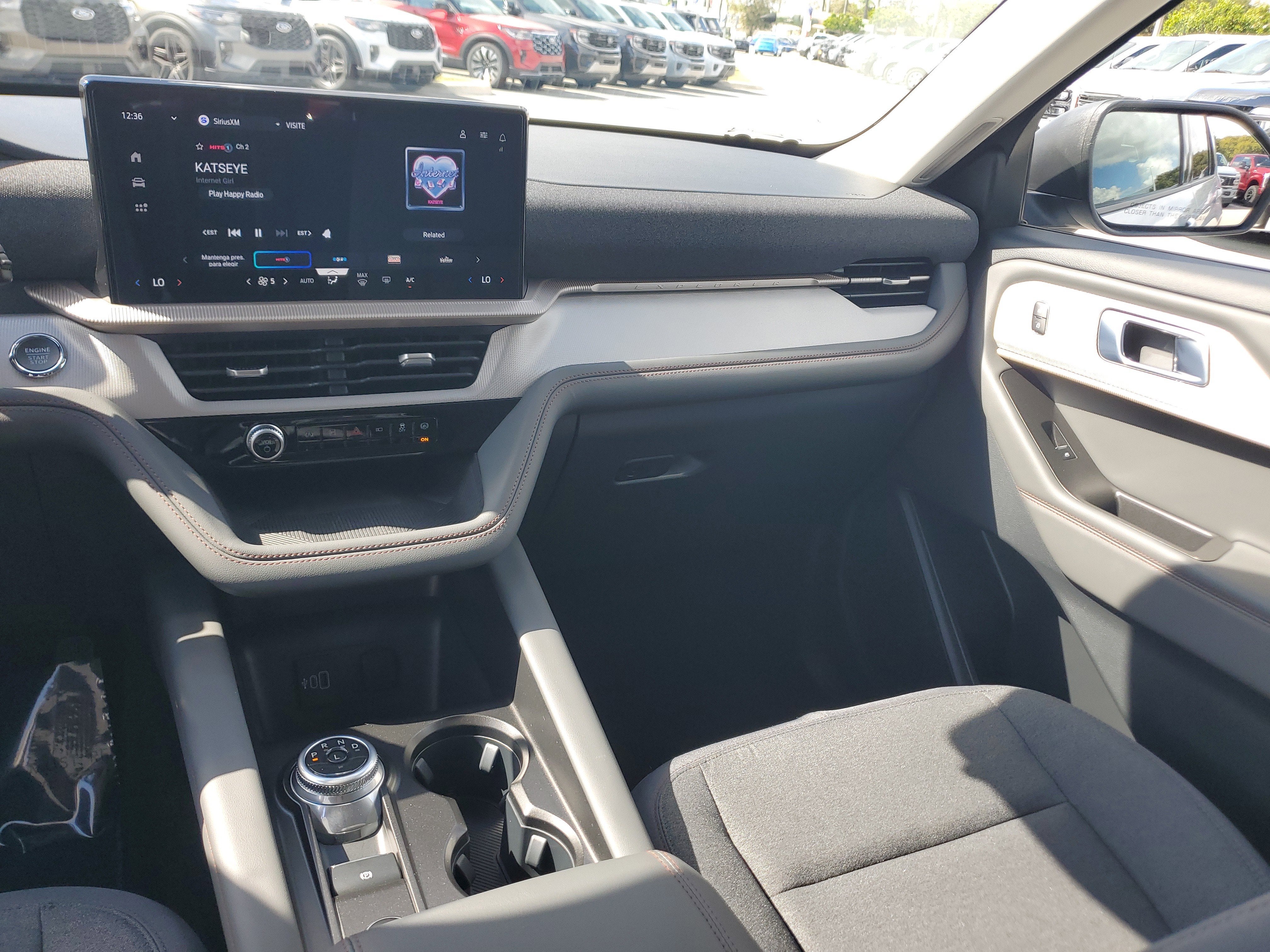 2026 Ford Explorer Active w/100A Pkg