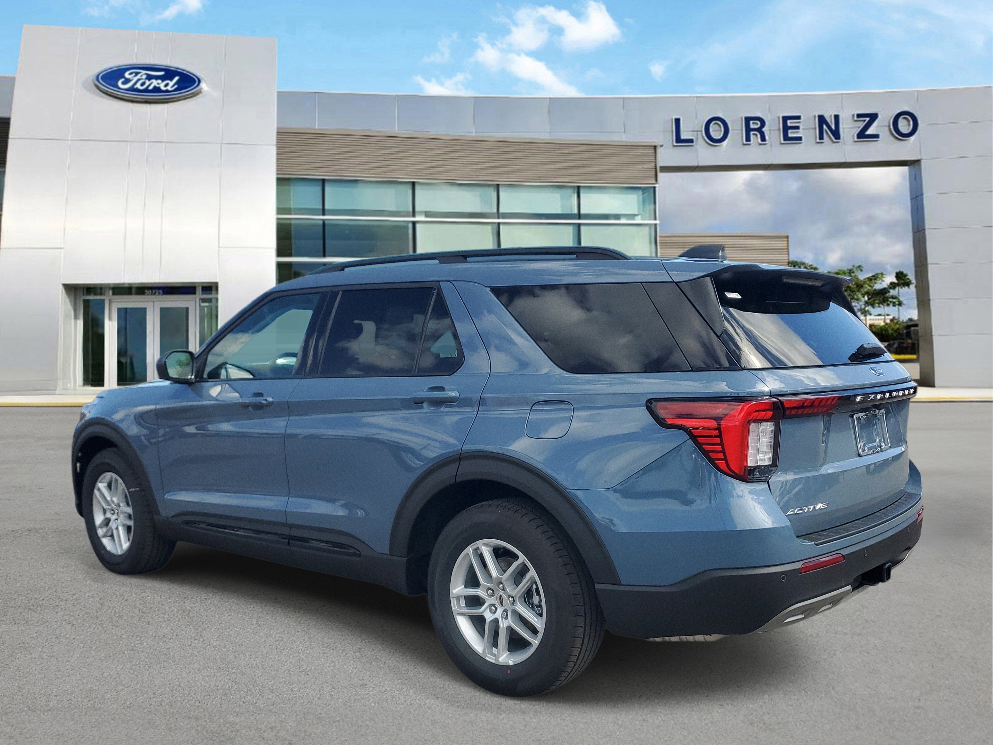 2026 Ford Explorer Active w/200A Pkg