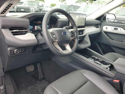 2026 Ford Explorer Active w/200A Pkg