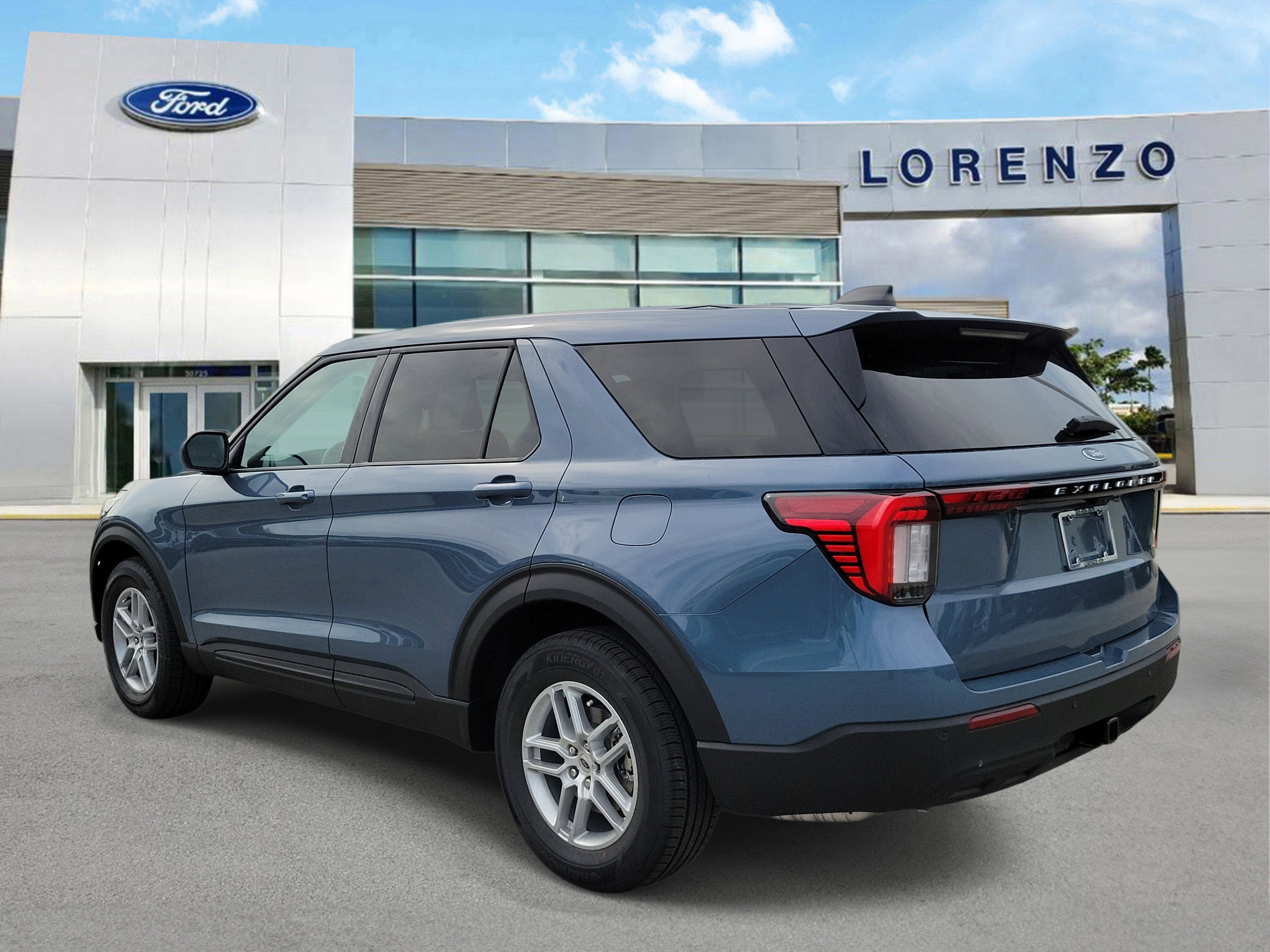 2026 Ford Explorer Active w/100A Pkg