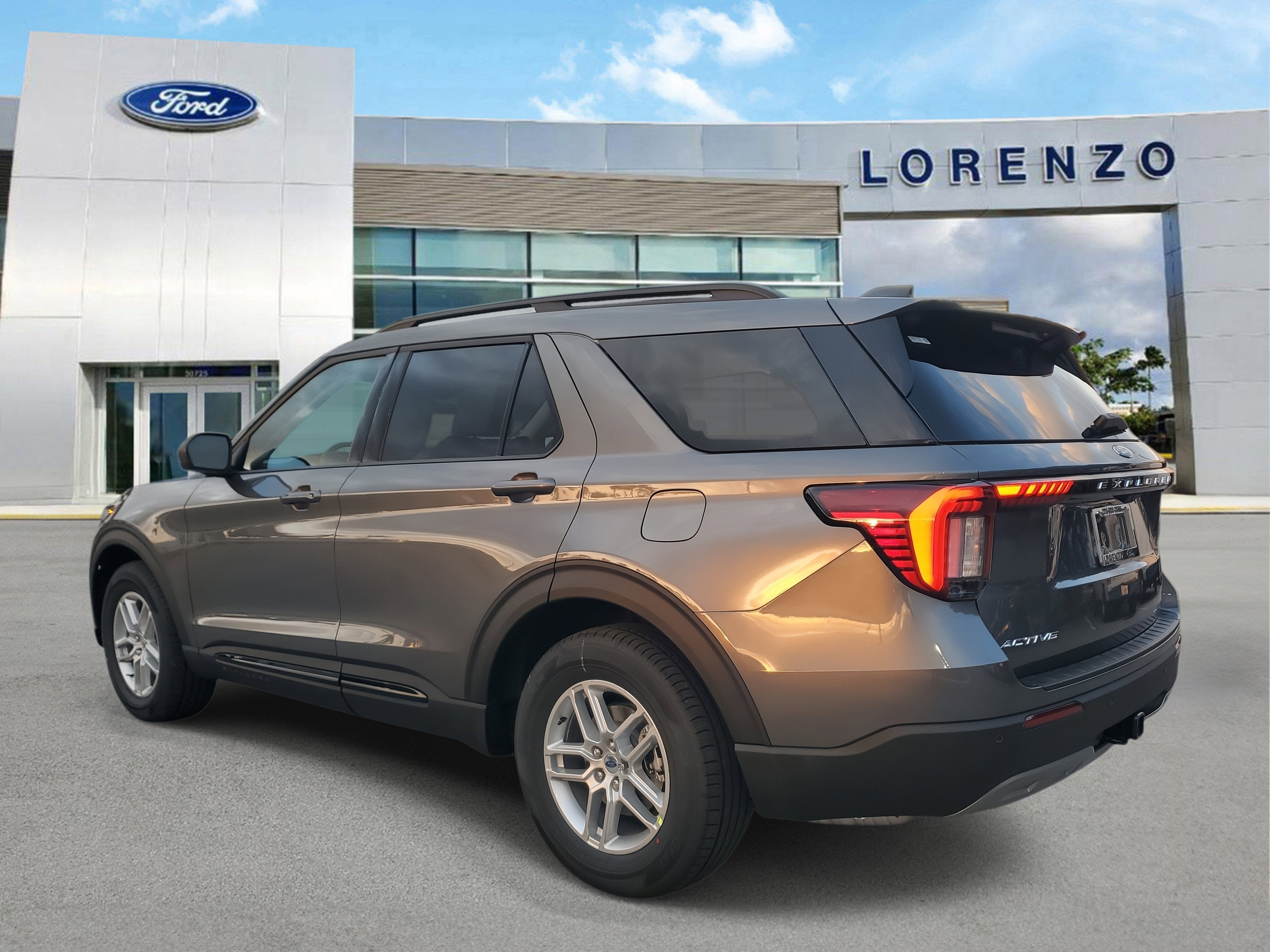 2026 Ford Explorer Active (200A)