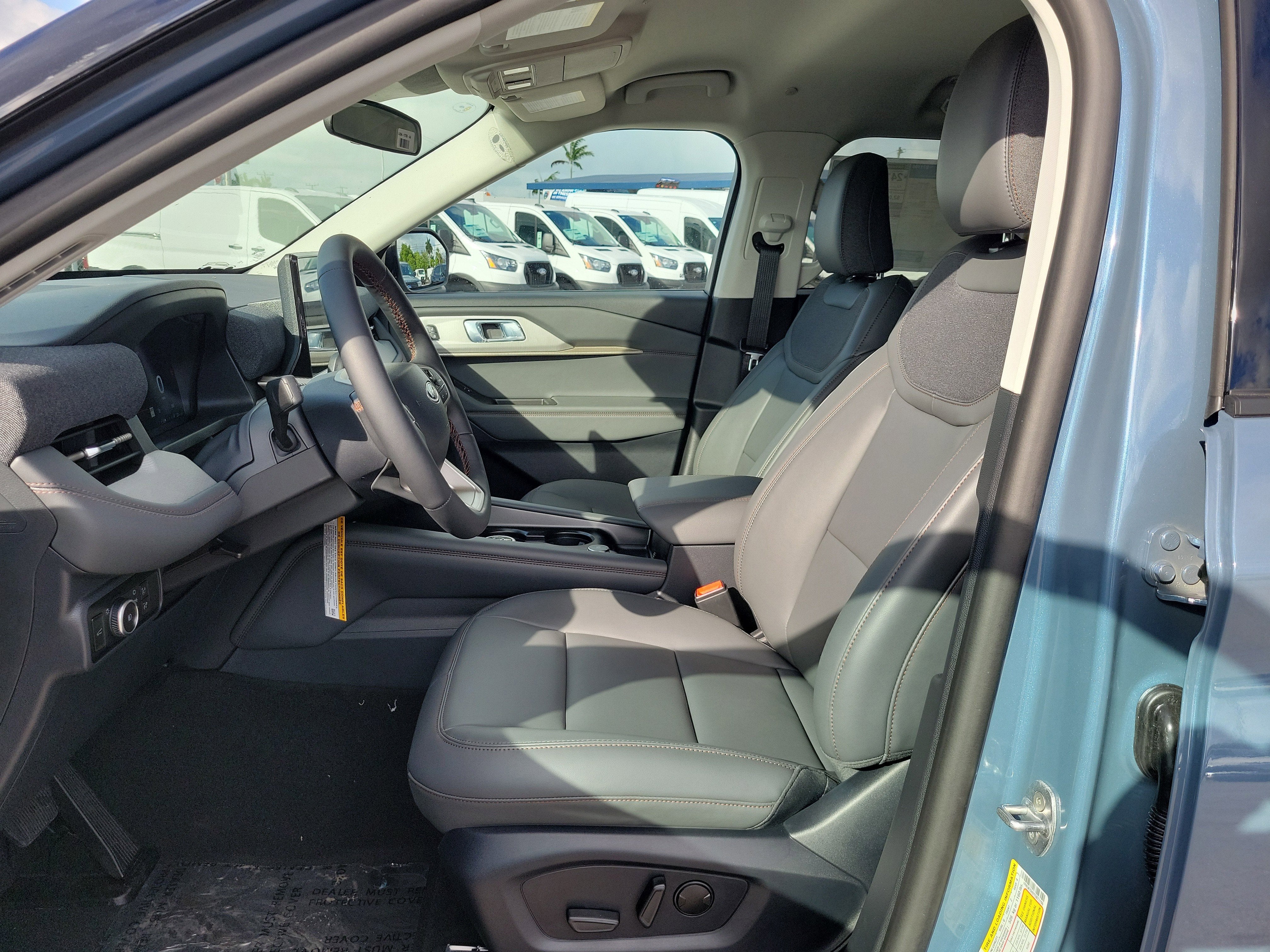 2026 Ford Explorer Active w/200A Pkg