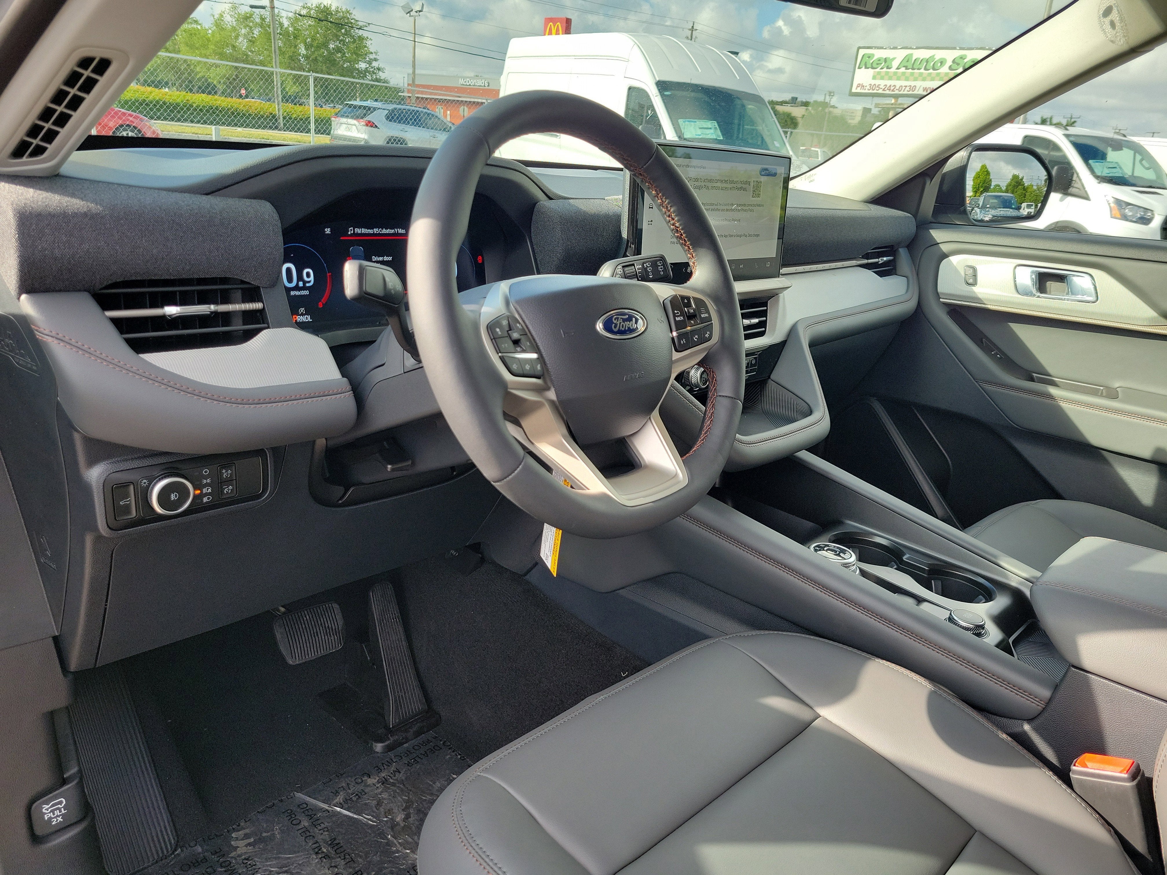 2026 Ford Explorer Active w/200A Pkg