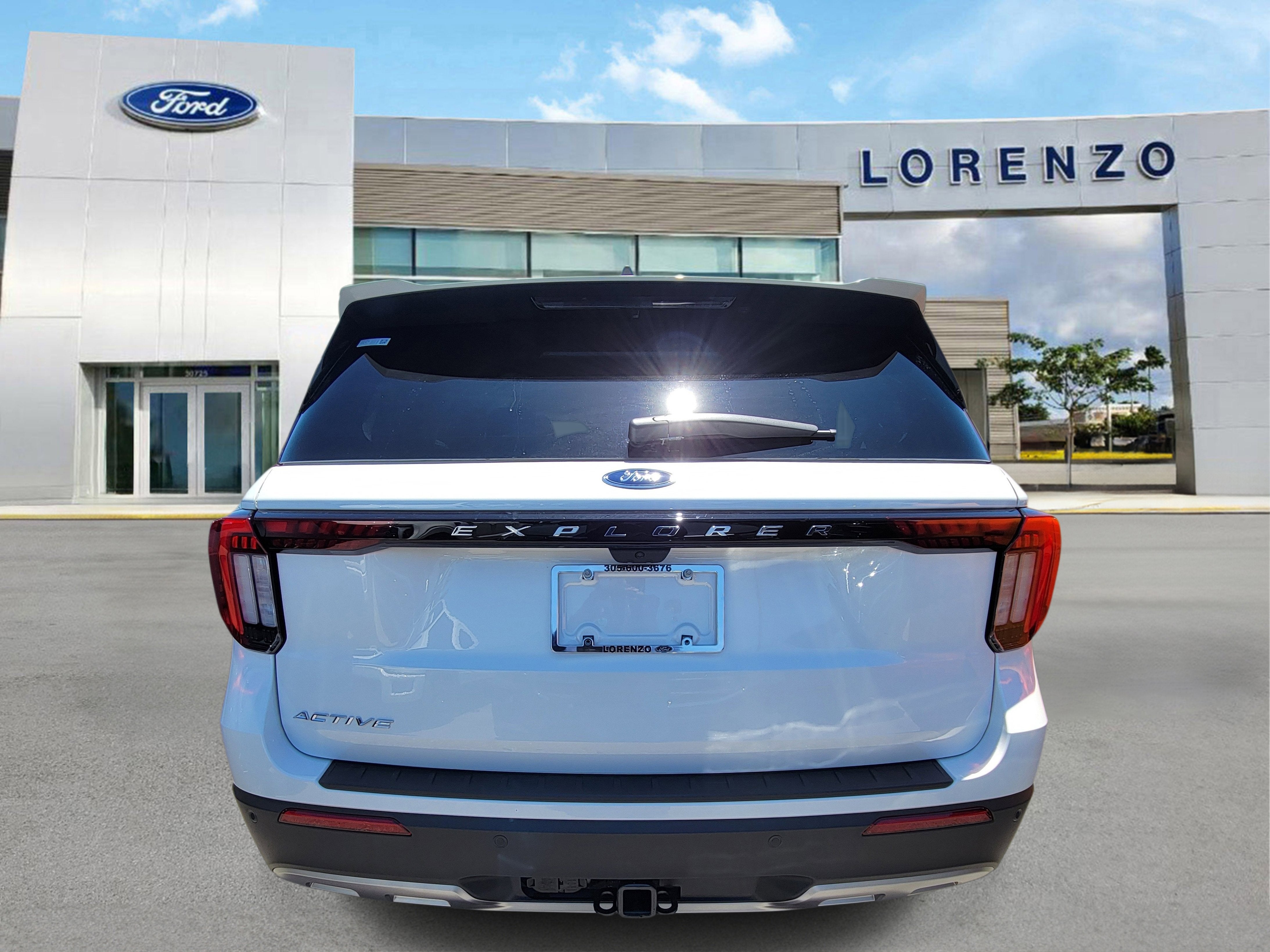 2026 Ford Explorer Active w/200A Pkg