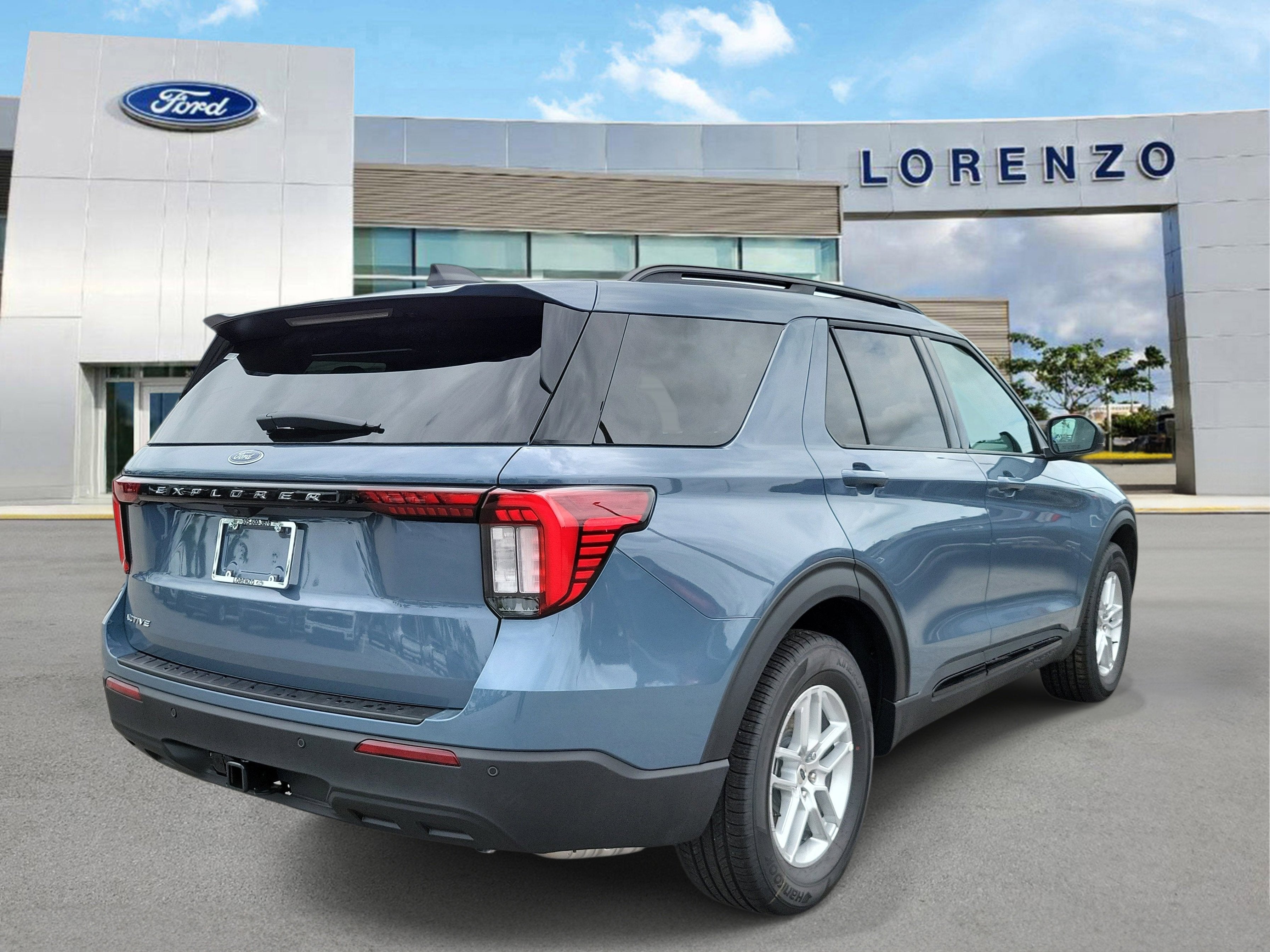 2026 Ford Explorer Active w/200A Pkg