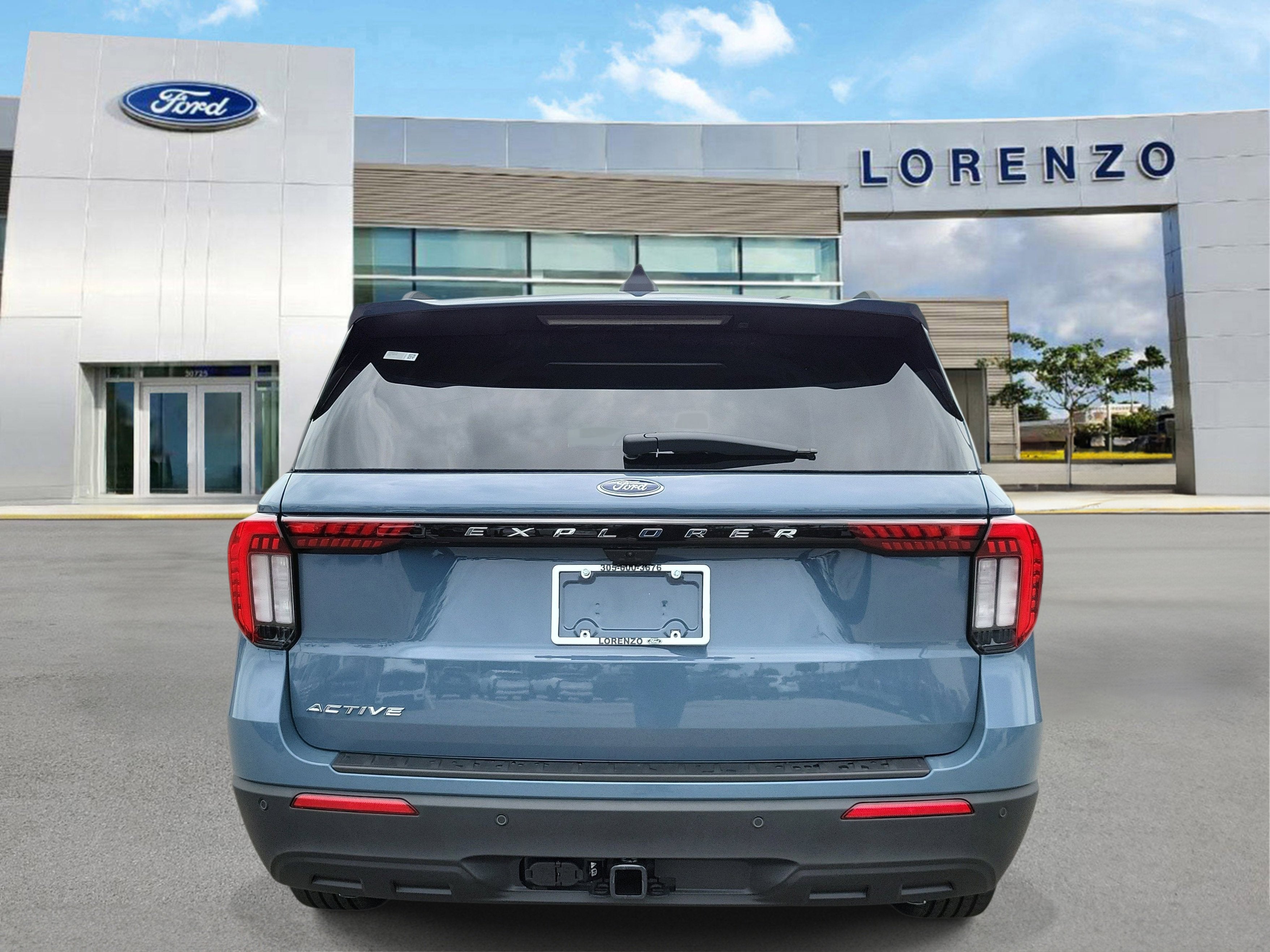 2026 Ford Explorer Active w/200A Pkg
