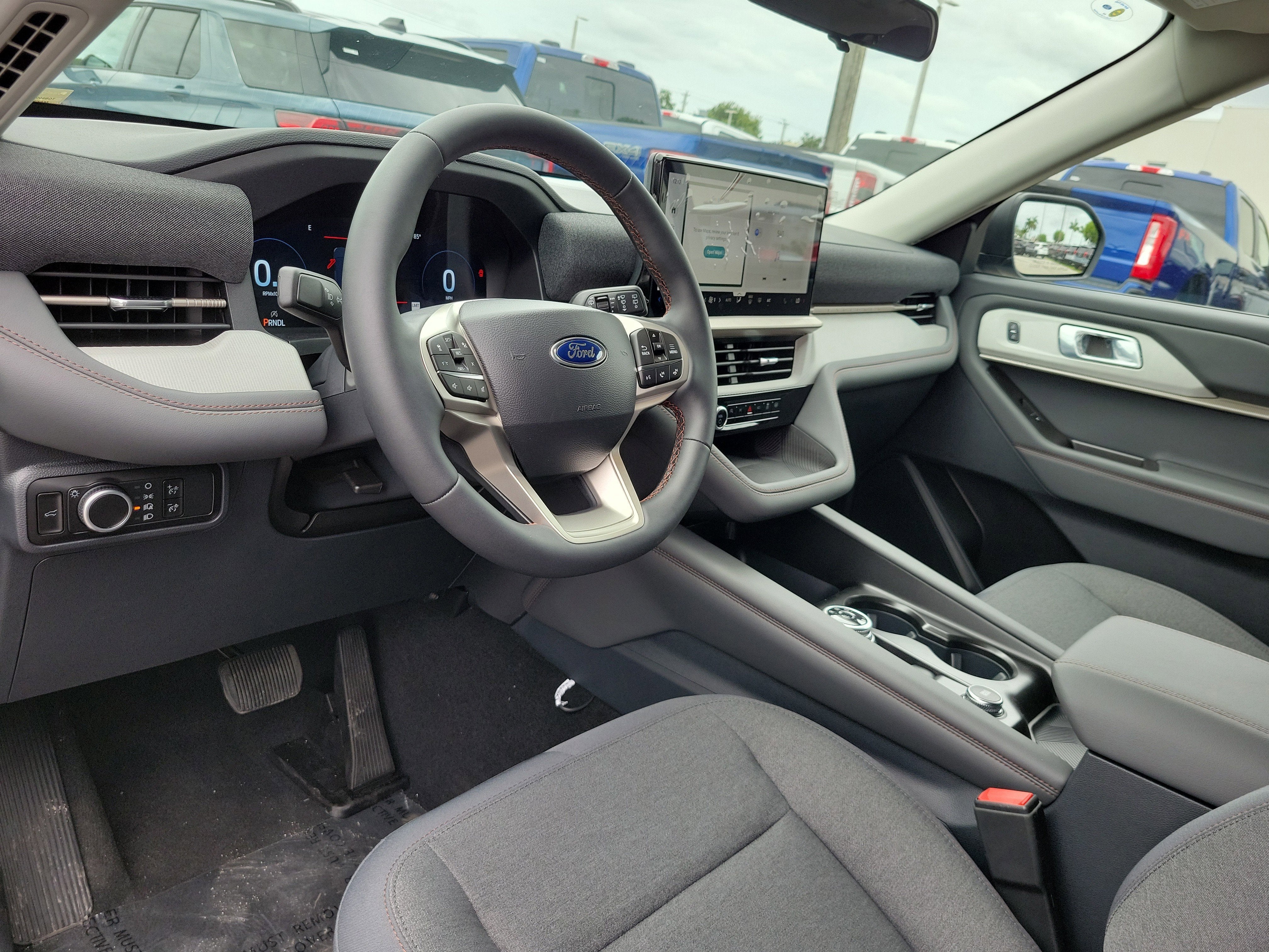 2026 Ford Explorer Active w/200A Pkg