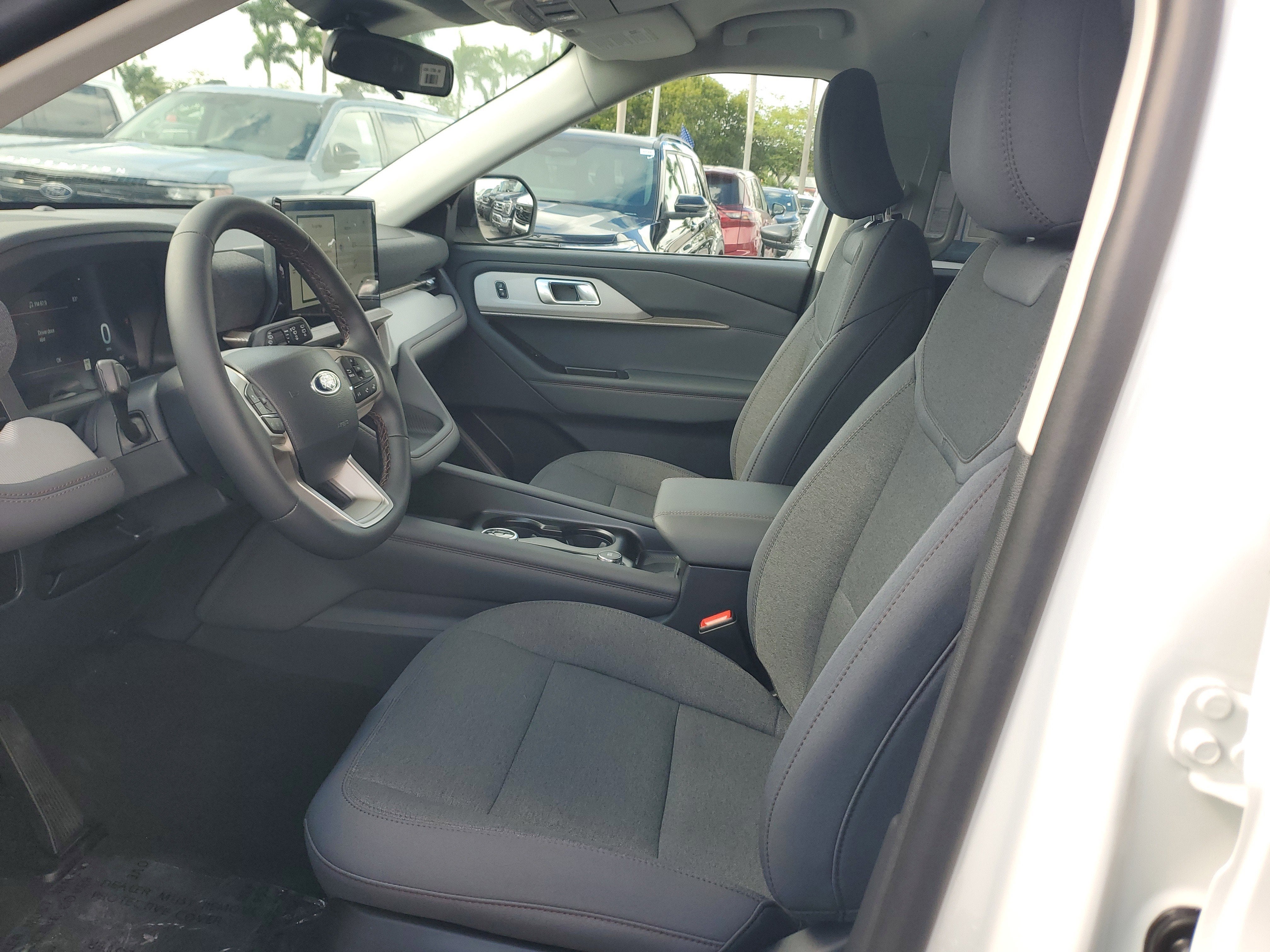 2026 Ford Explorer Active w/200A Pkg