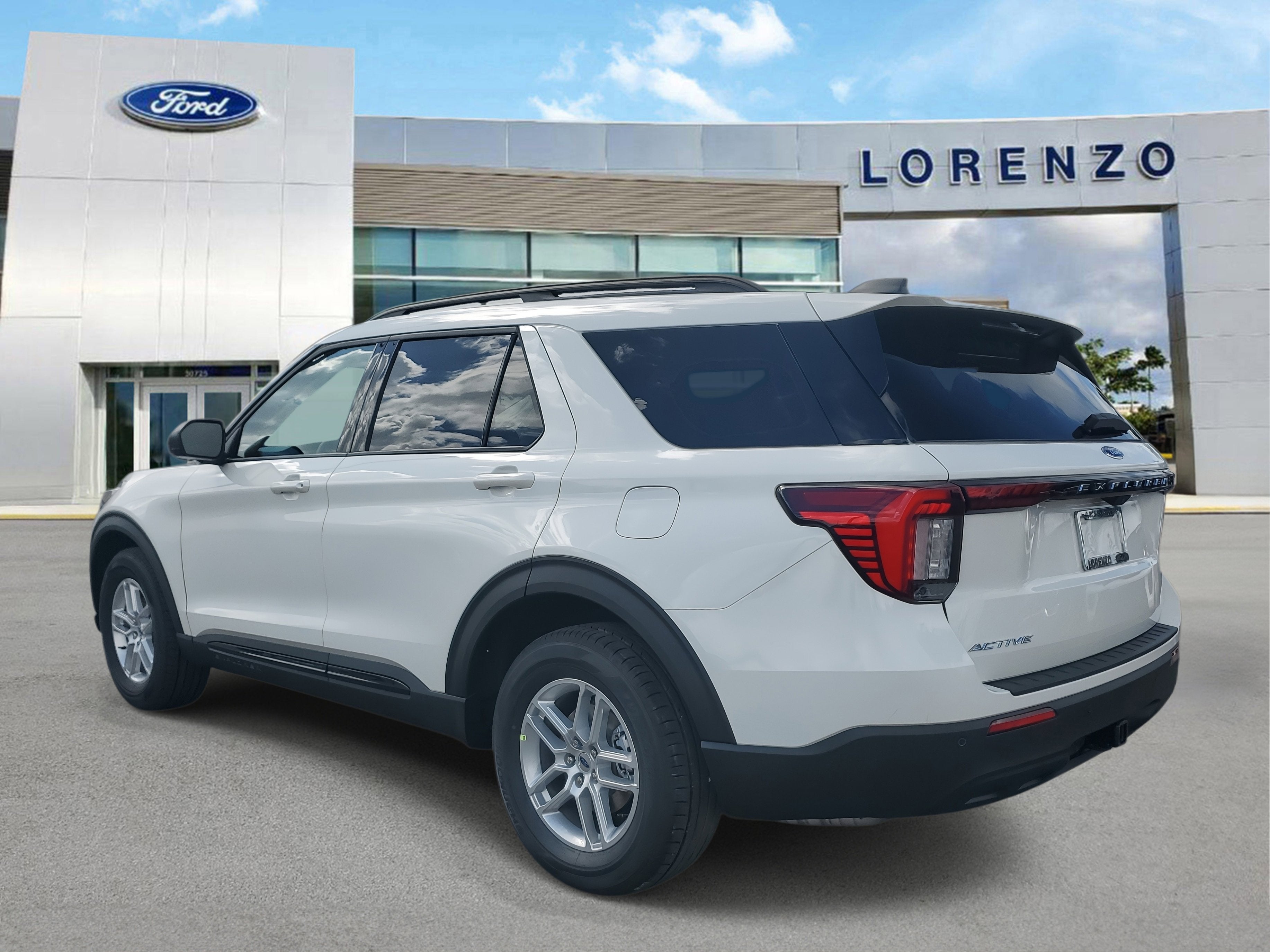 2026 Ford Explorer Active w/200A Pkg