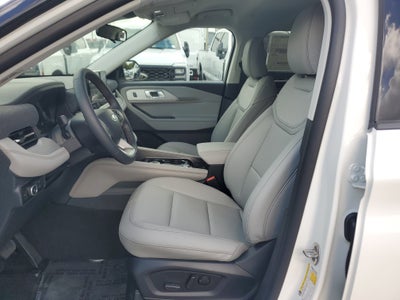 2026 Ford Explorer XLT