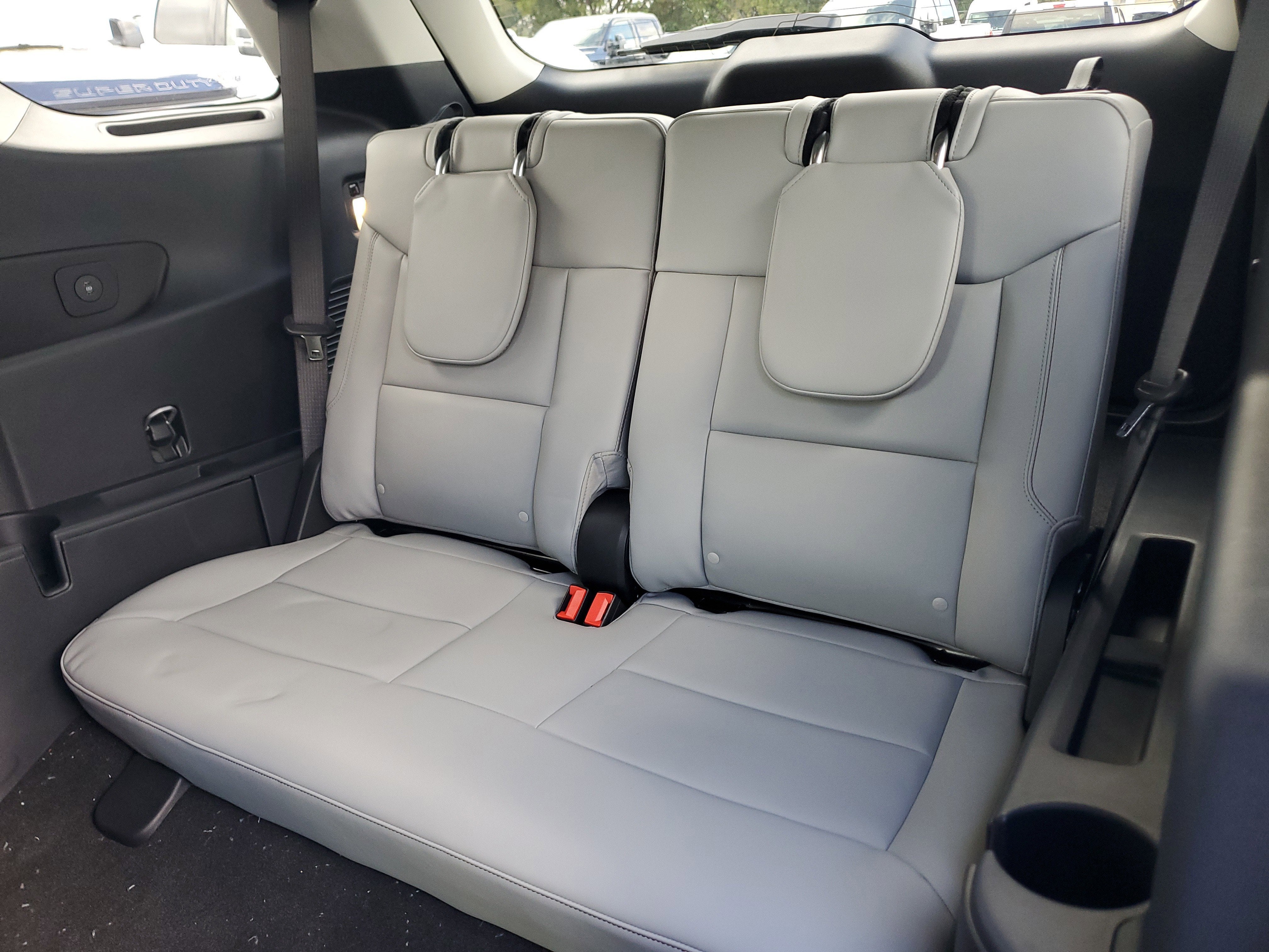 2026 Ford Explorer XLT