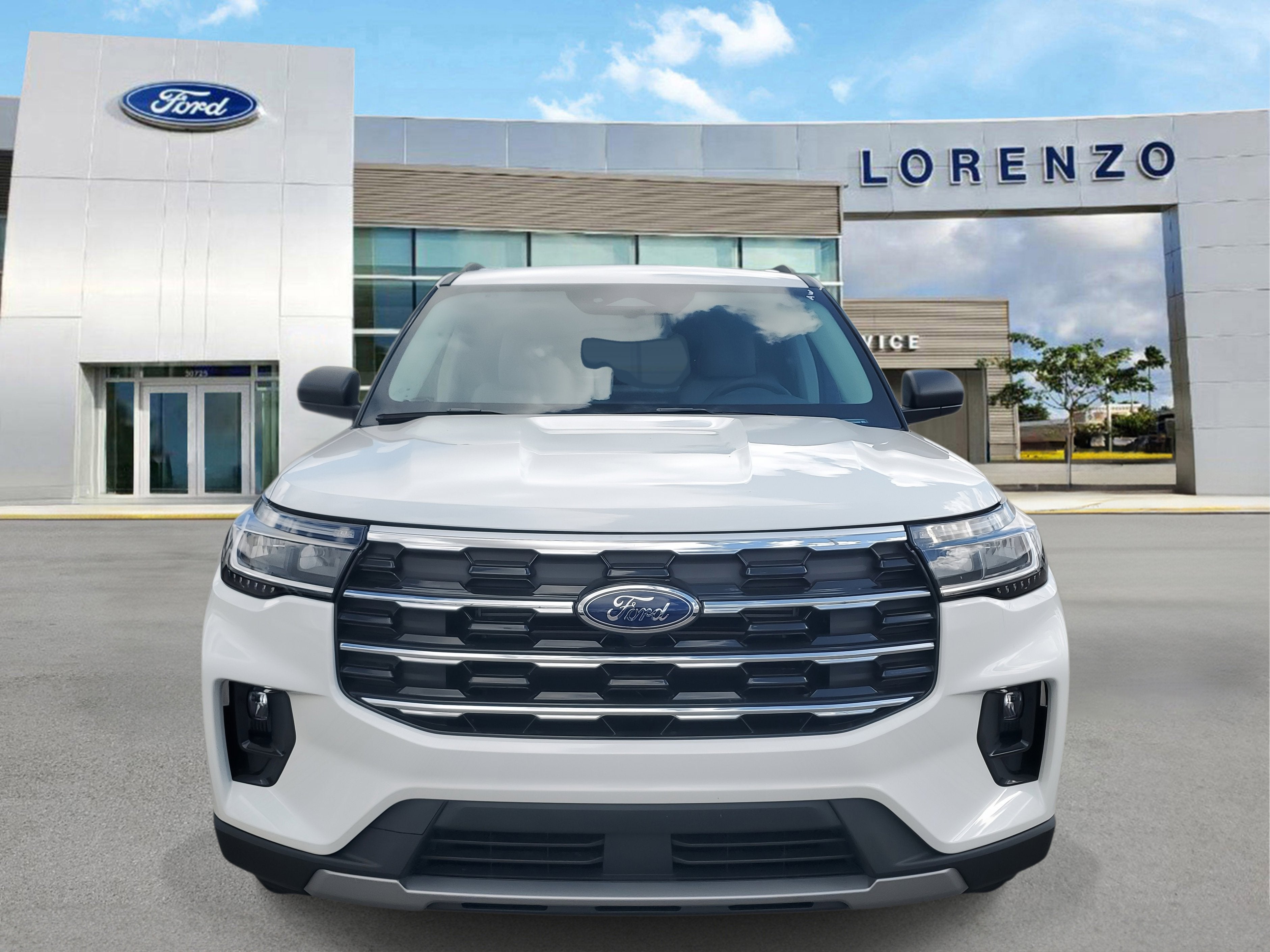 2026 Ford Explorer XLT
