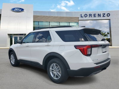 2026 Ford Explorer XLT