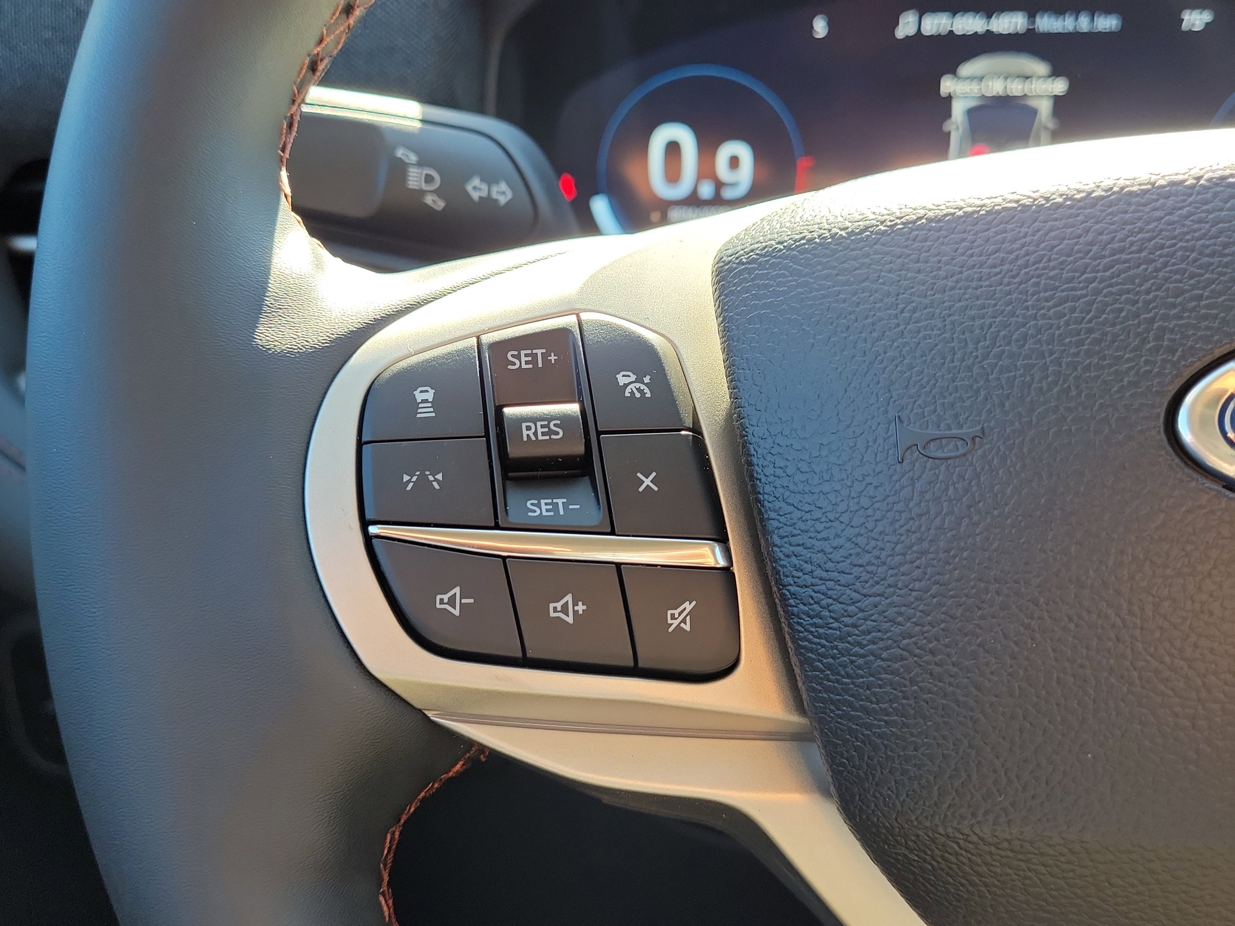 2026 Ford Explorer Active (200A)