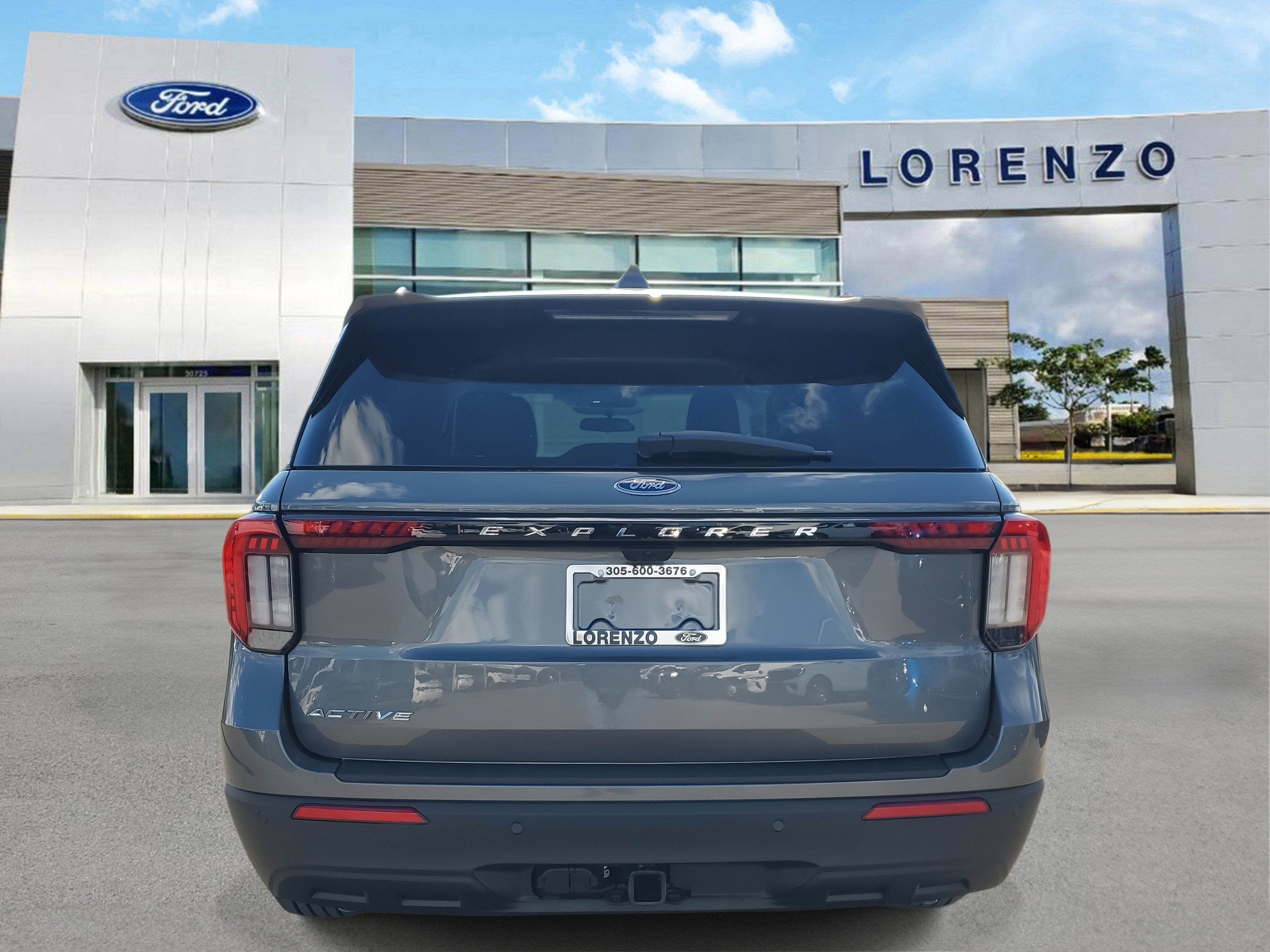 2026 Ford Explorer Active w/200A Pkg
