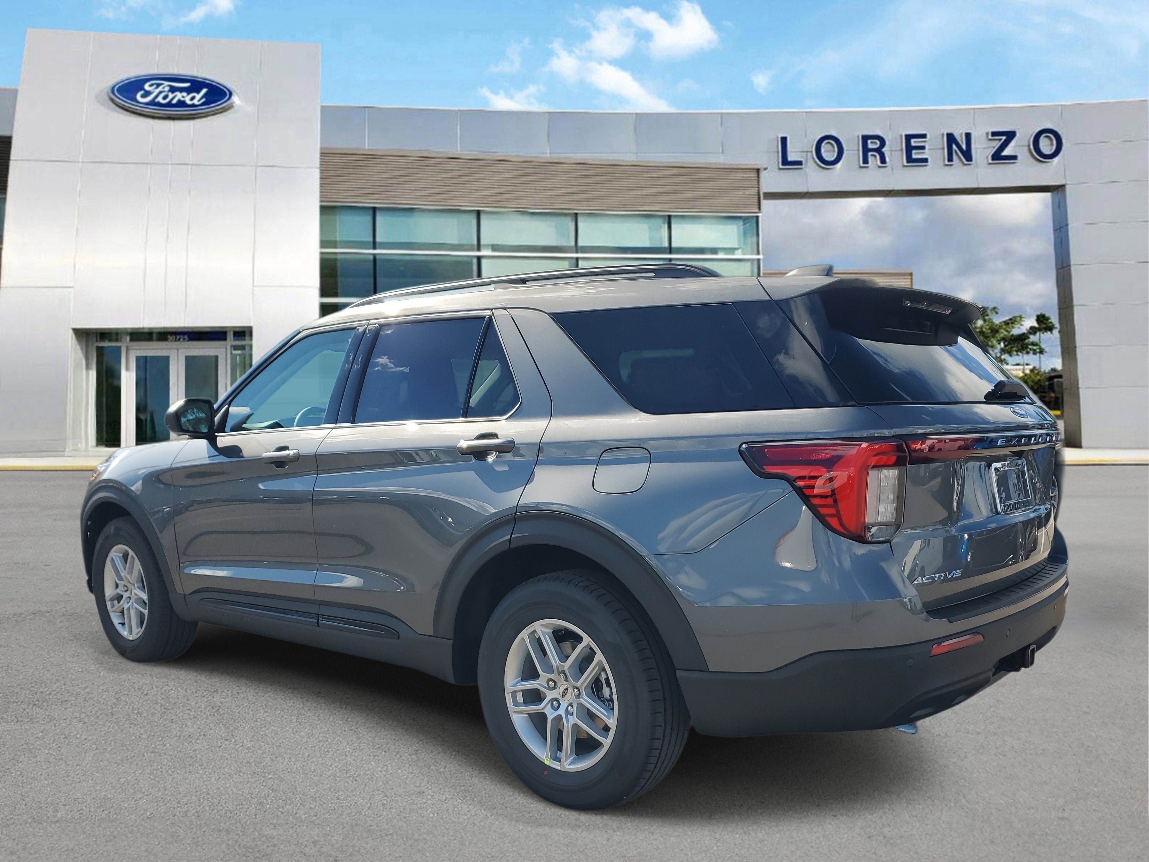 2026 Ford Explorer Active w/200A Pkg