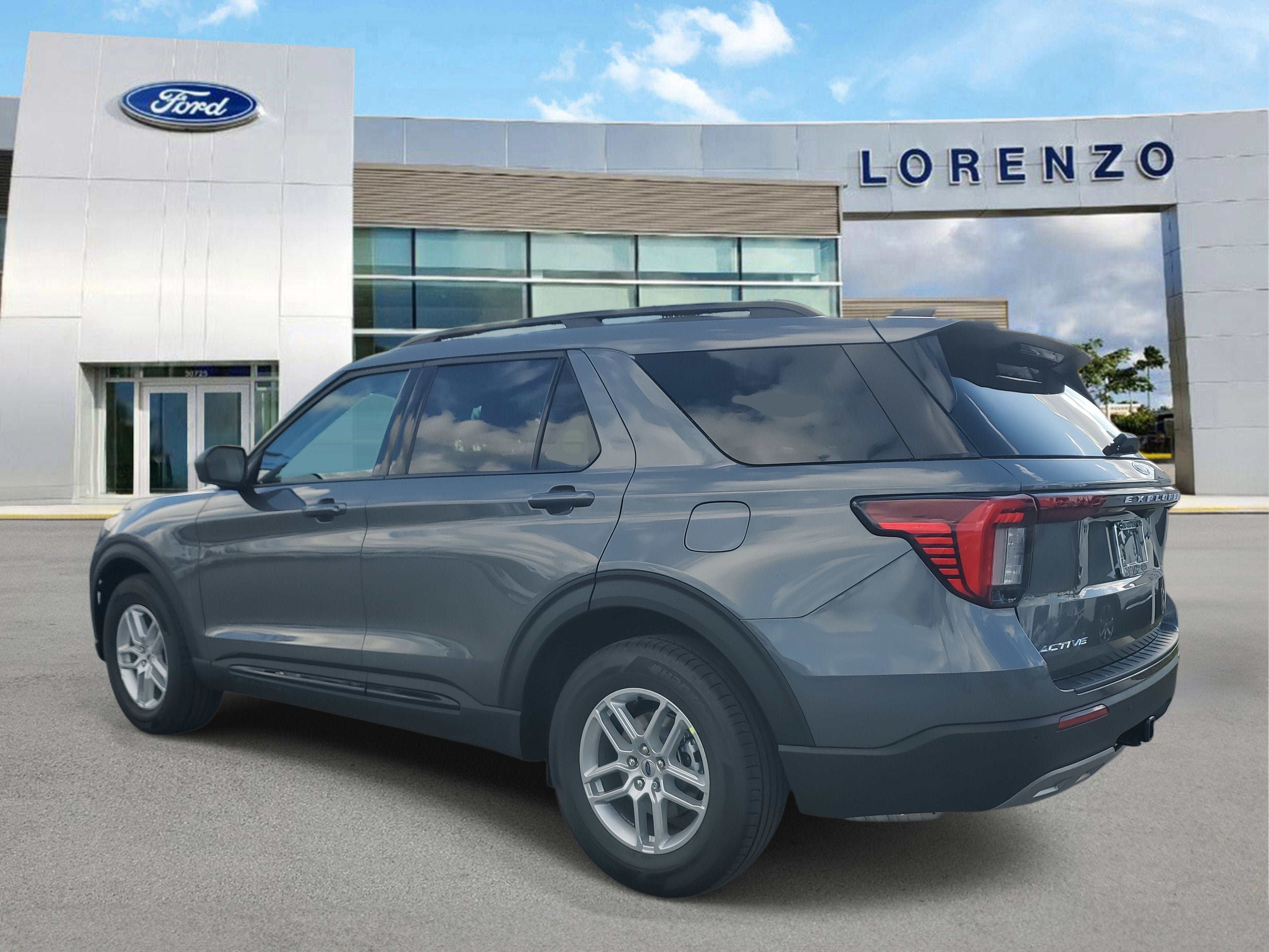 2026 Ford Explorer Active w/200A Pkg