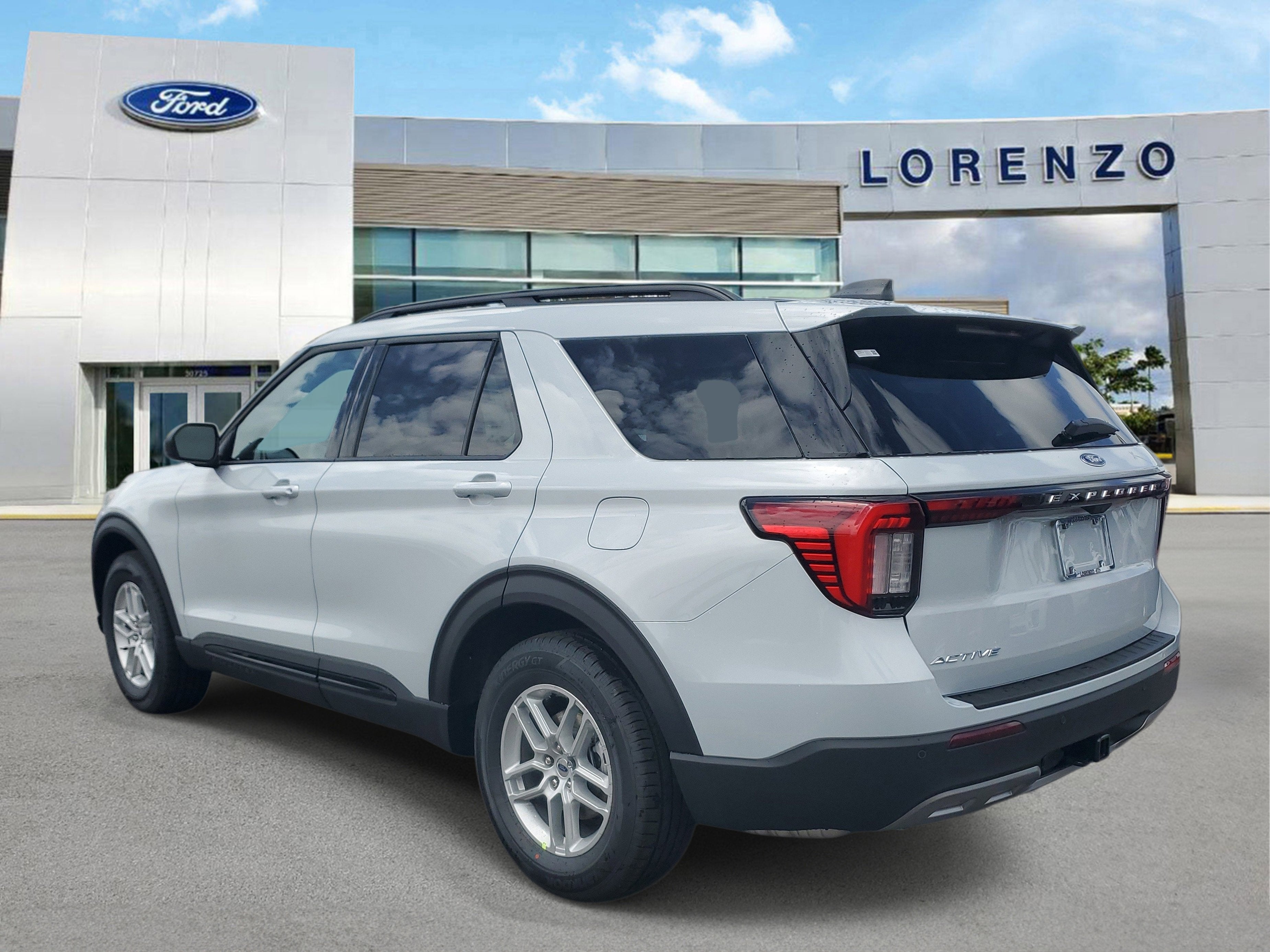 2026 Ford Explorer Active w/200A Pkg
