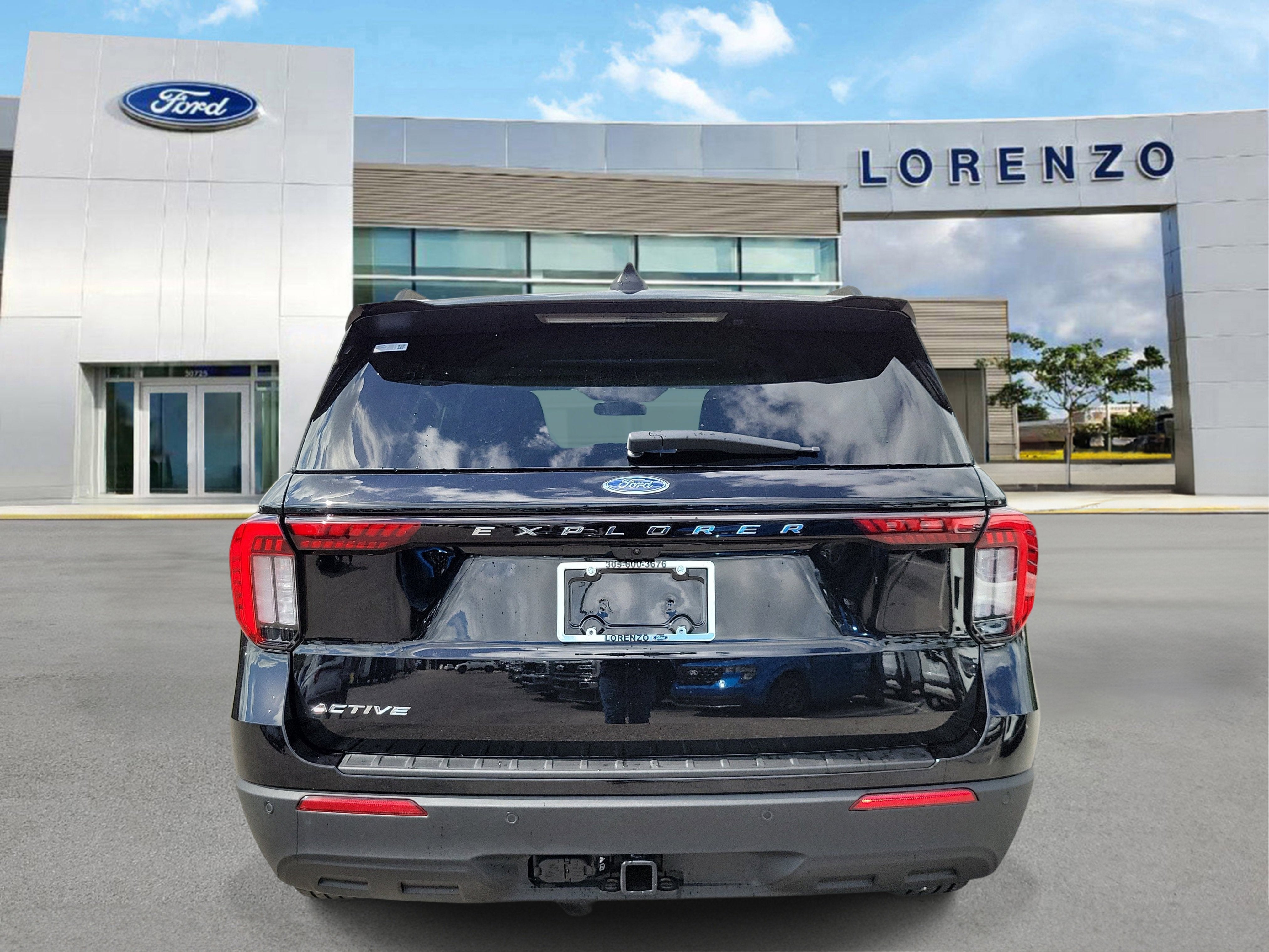 2026 Ford Explorer Active w/200A Pkg