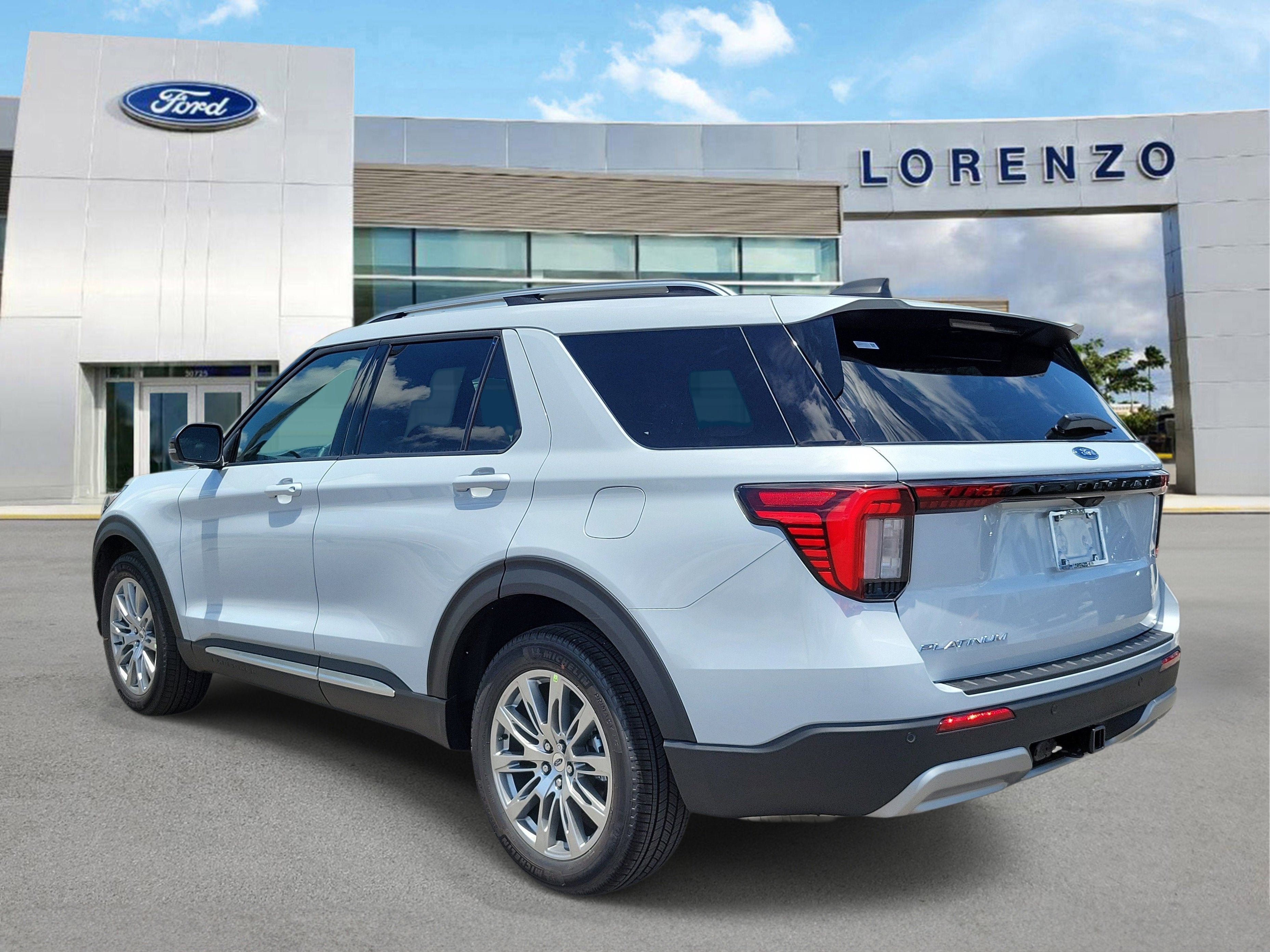 2026 Ford Explorer Platinum