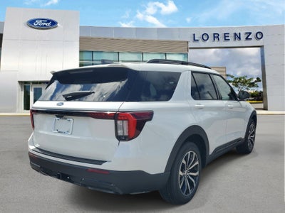 2026 Ford Explorer ST-Line