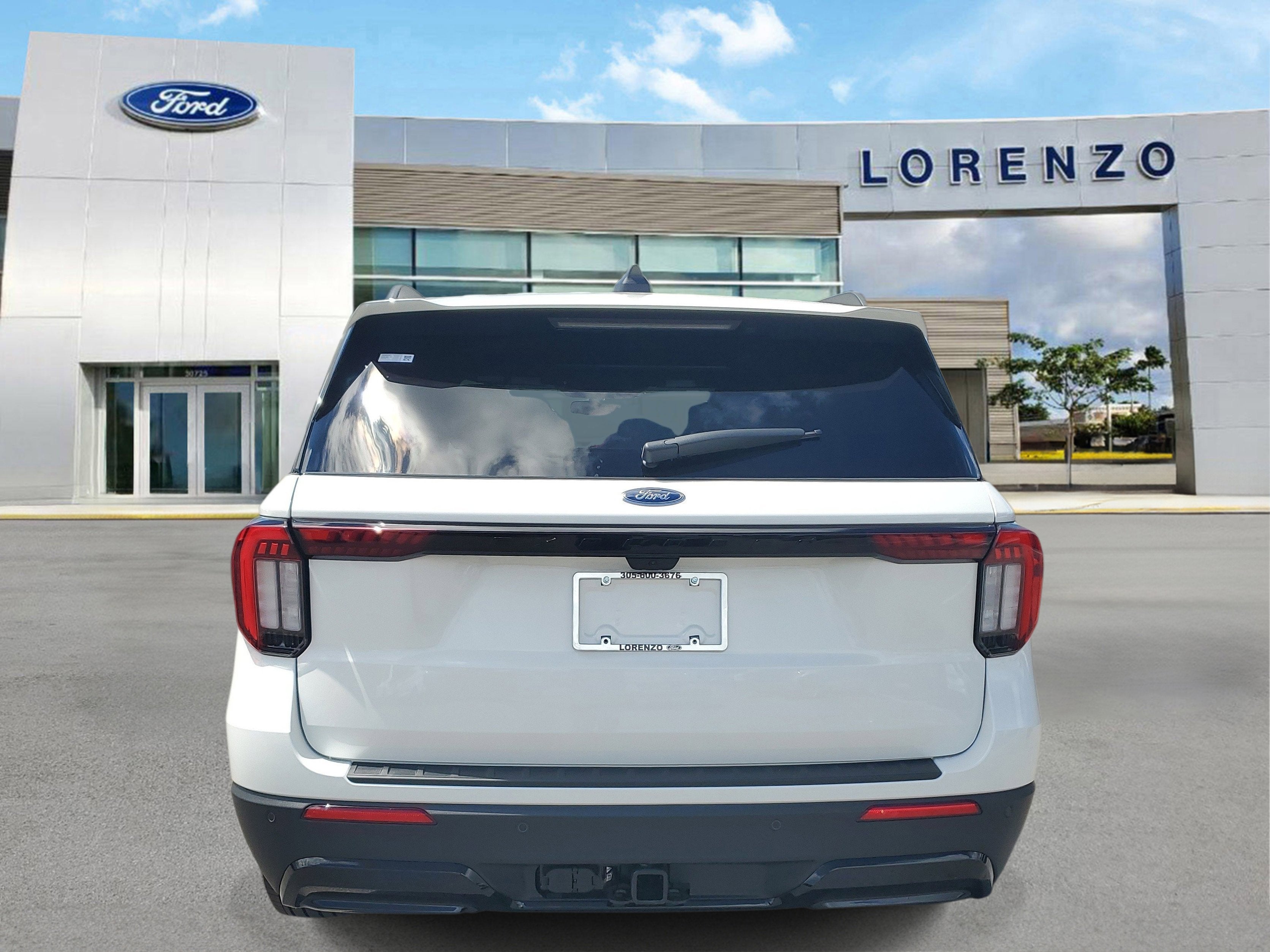 2026 Ford Explorer ST-Line