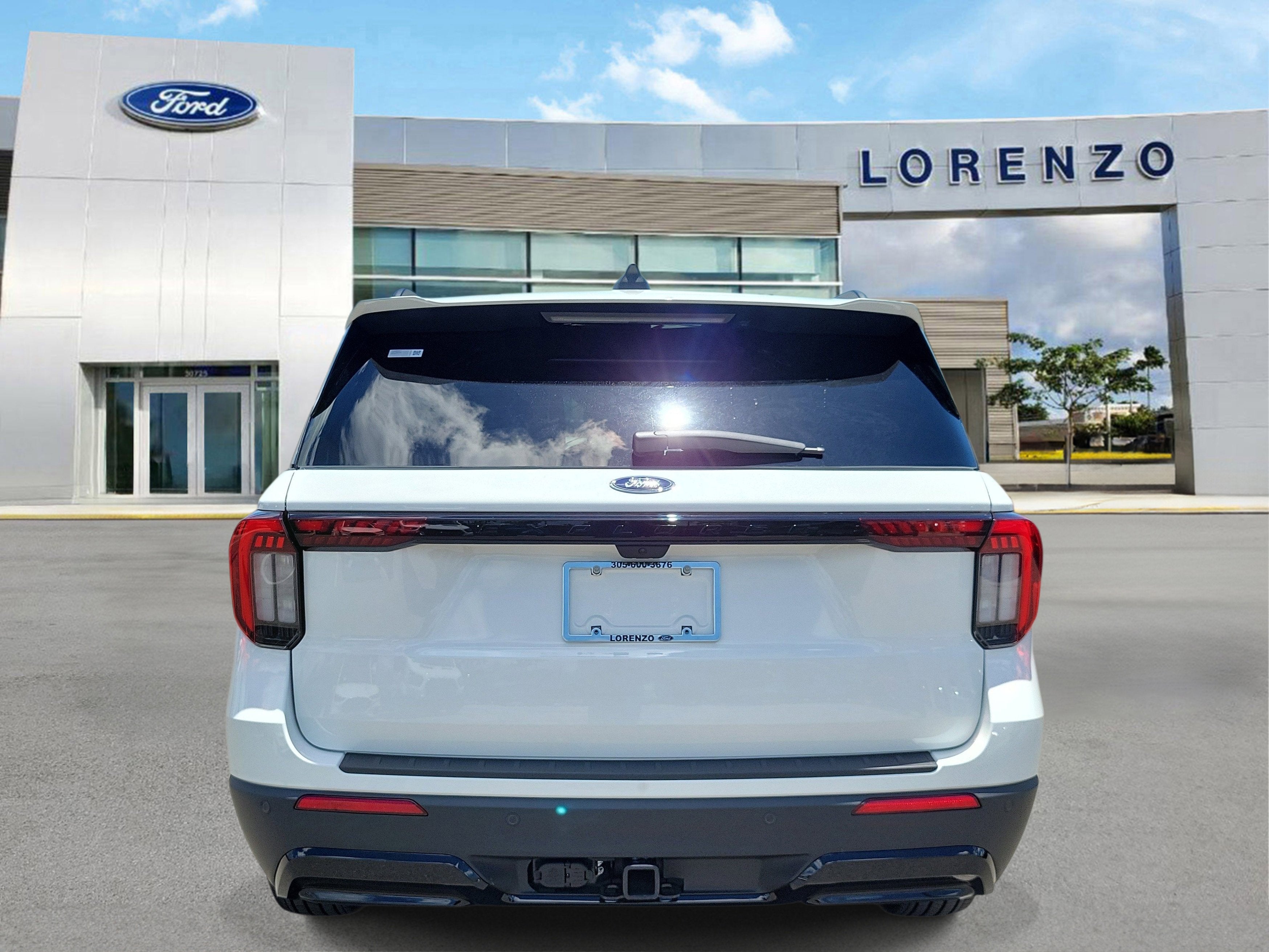 2026 Ford Explorer ST-Line