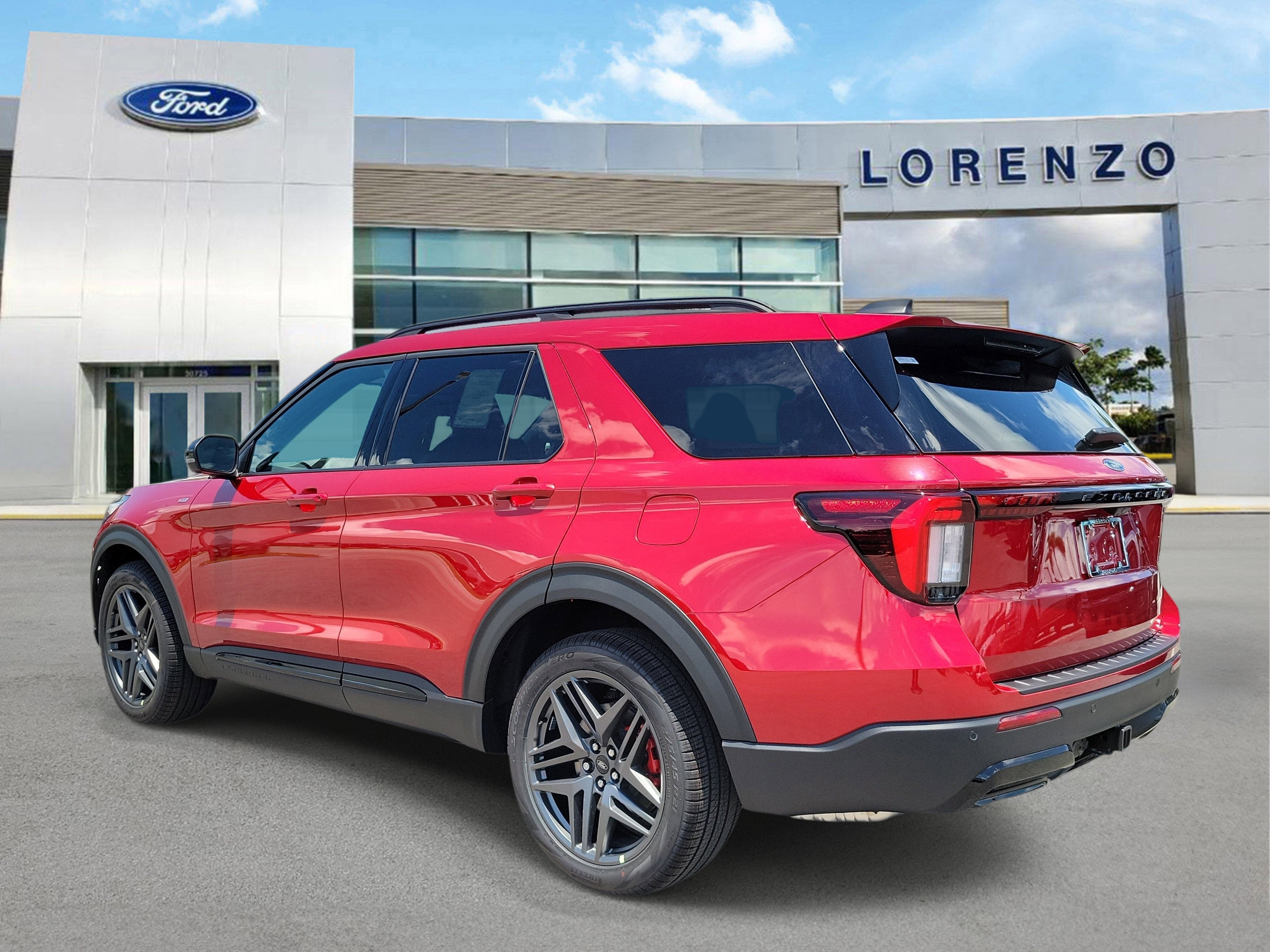 2026 Ford Explorer ST-Line