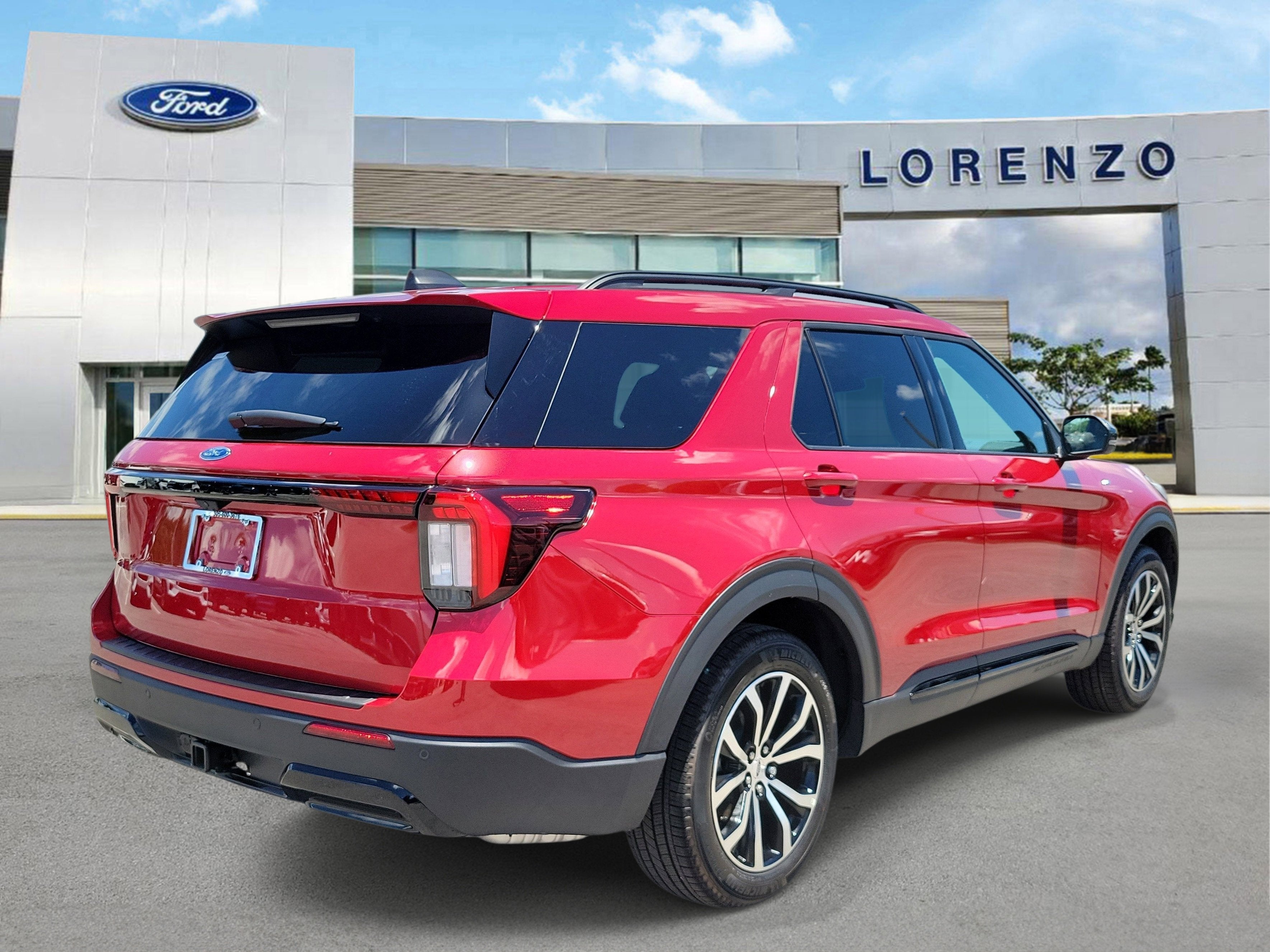 2026 Ford Explorer ST-Line