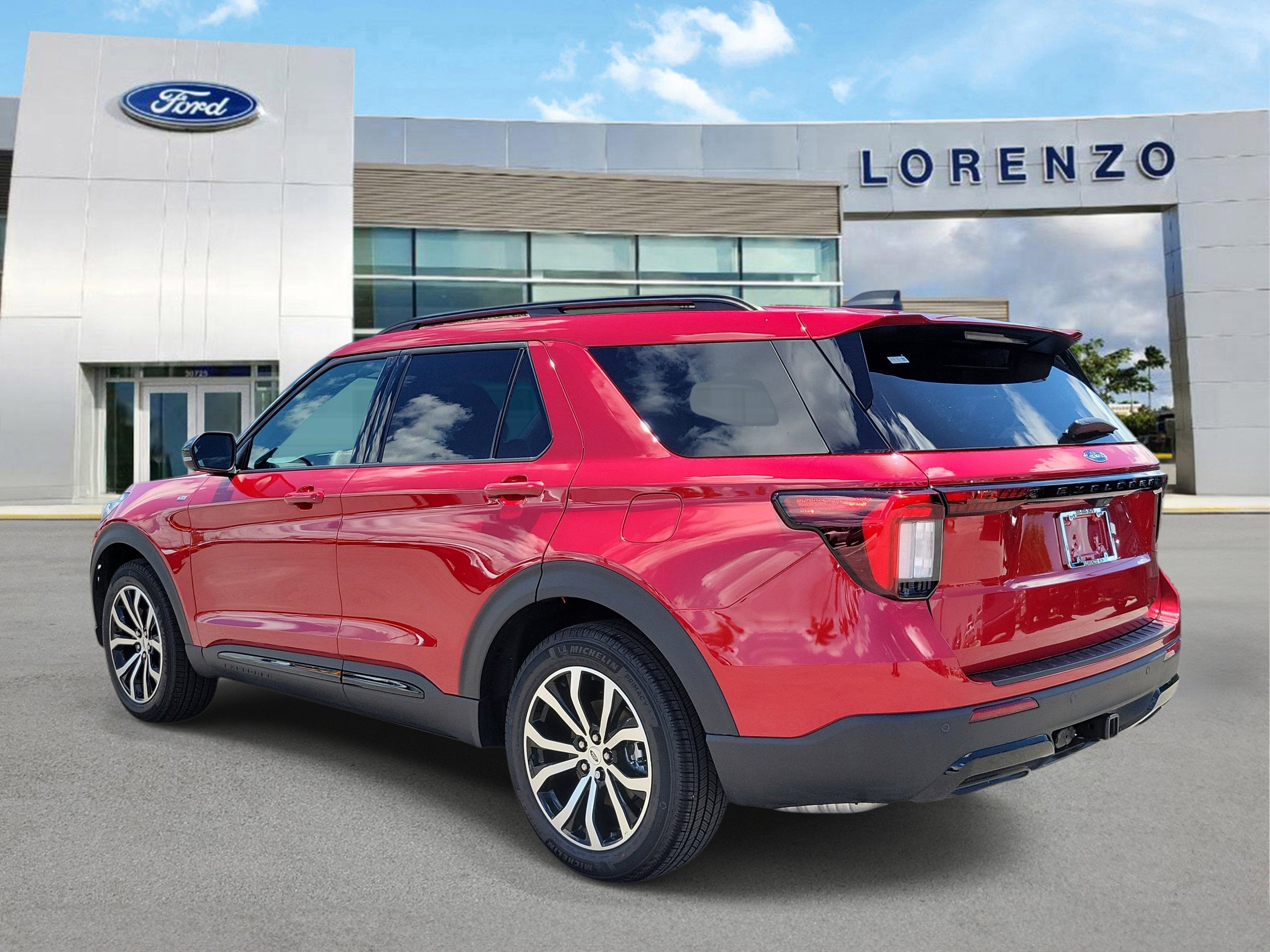 2026 Ford Explorer ST-Line