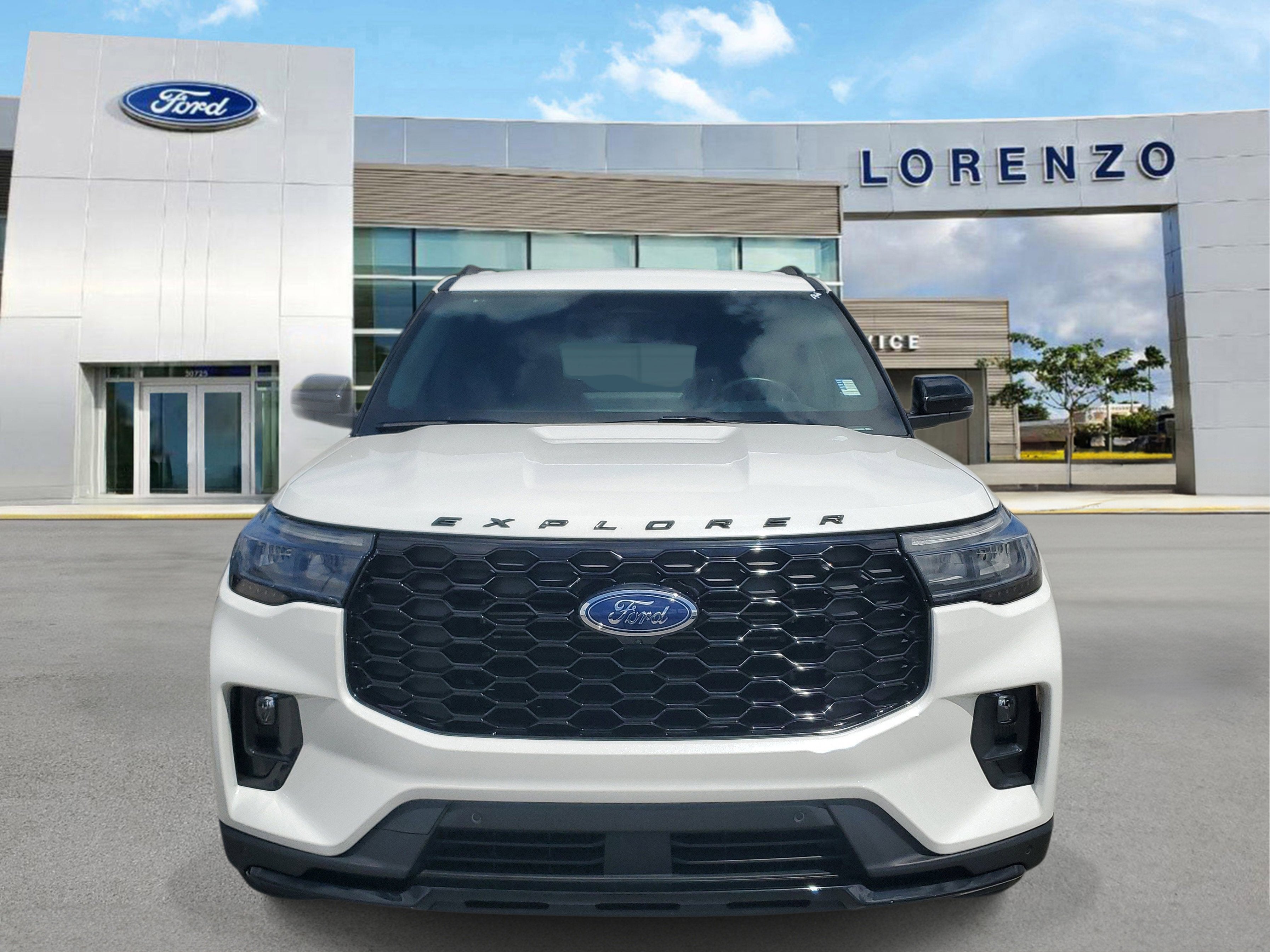 2025 Ford Explorer ST-Line