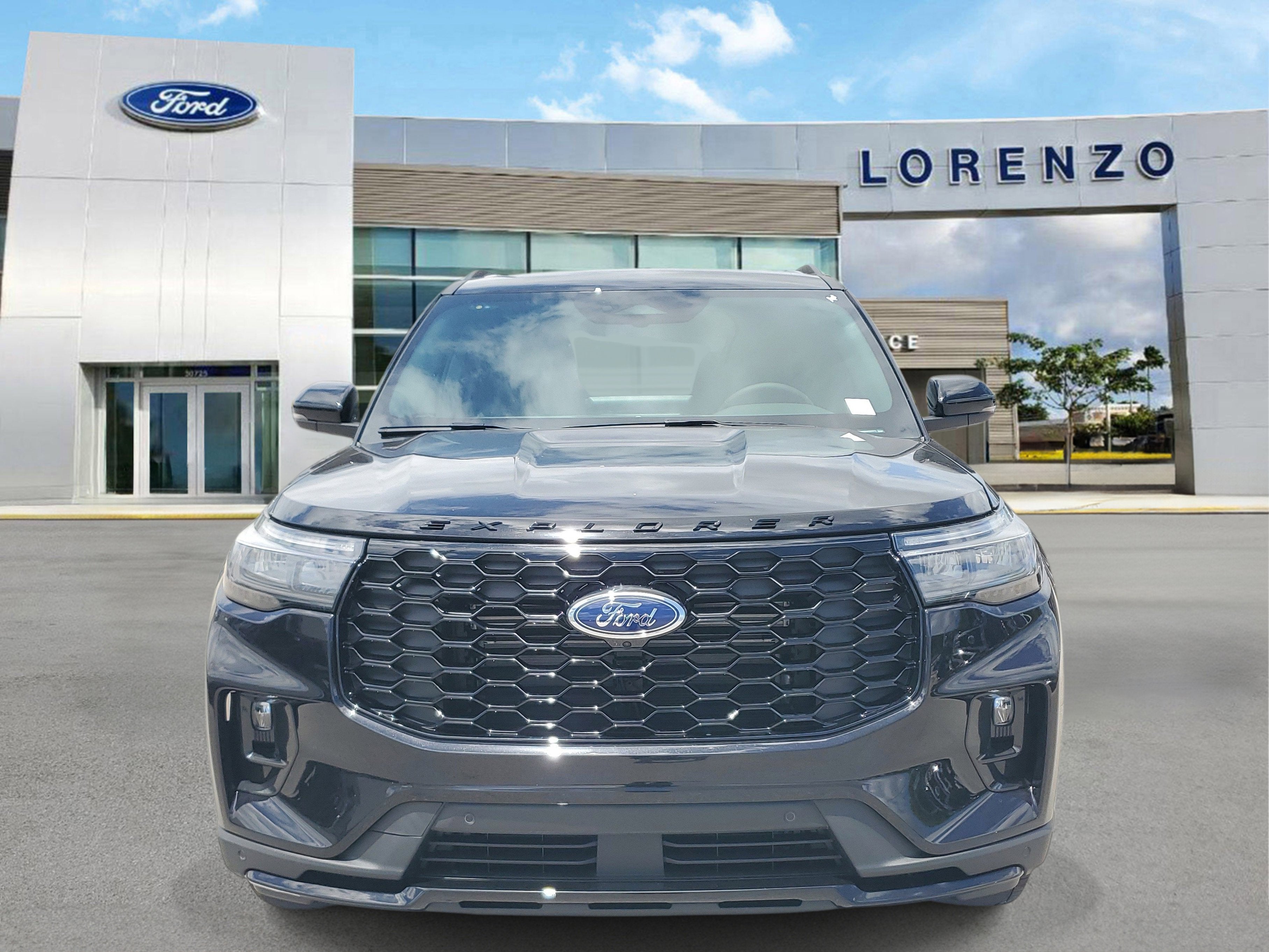 2026 Ford Explorer ST-Line